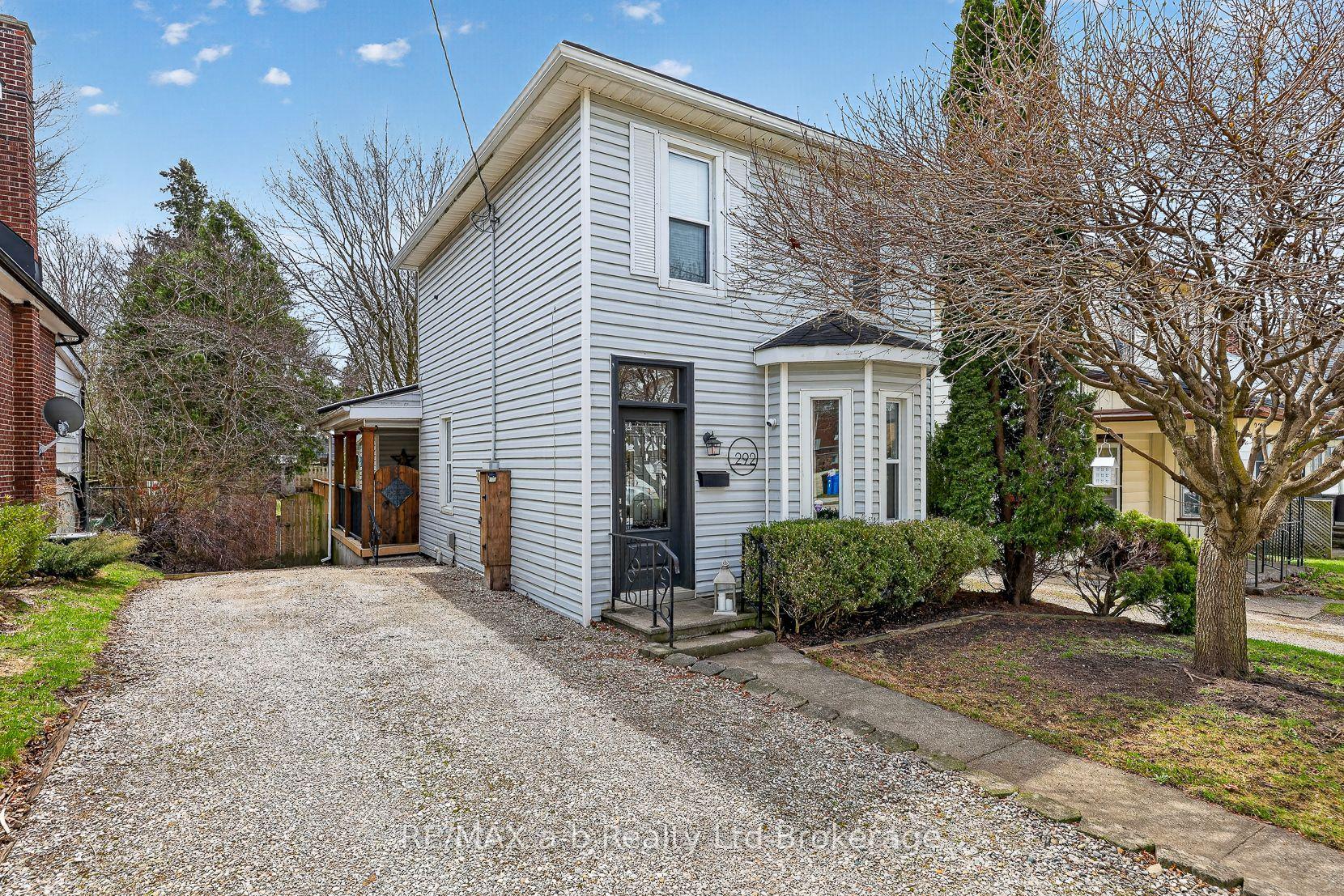 292 Buller Street — photo 1