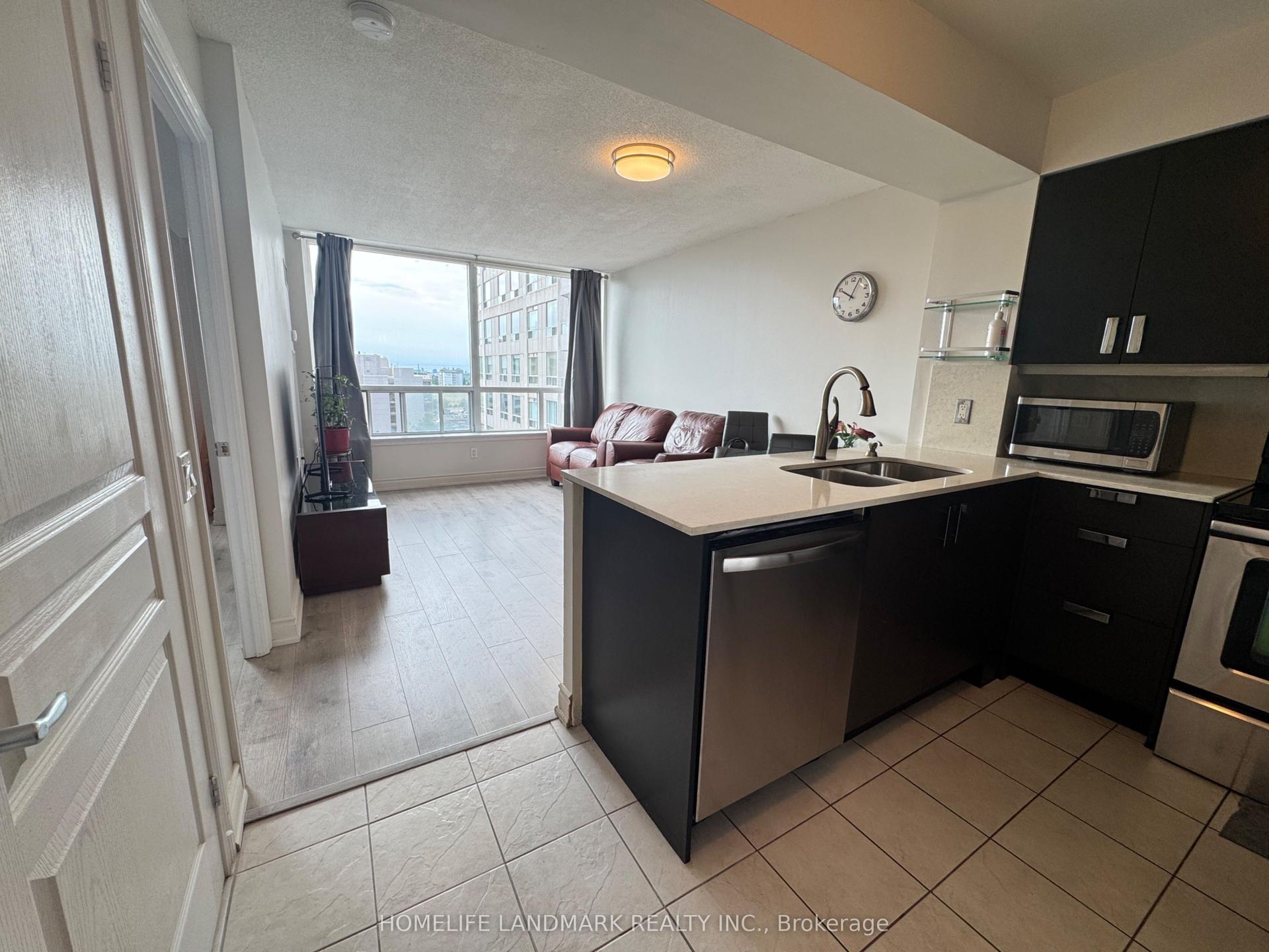 9015 Leslie Street 1019 #1019, Richmond Hill — Condo for lease, photo 1