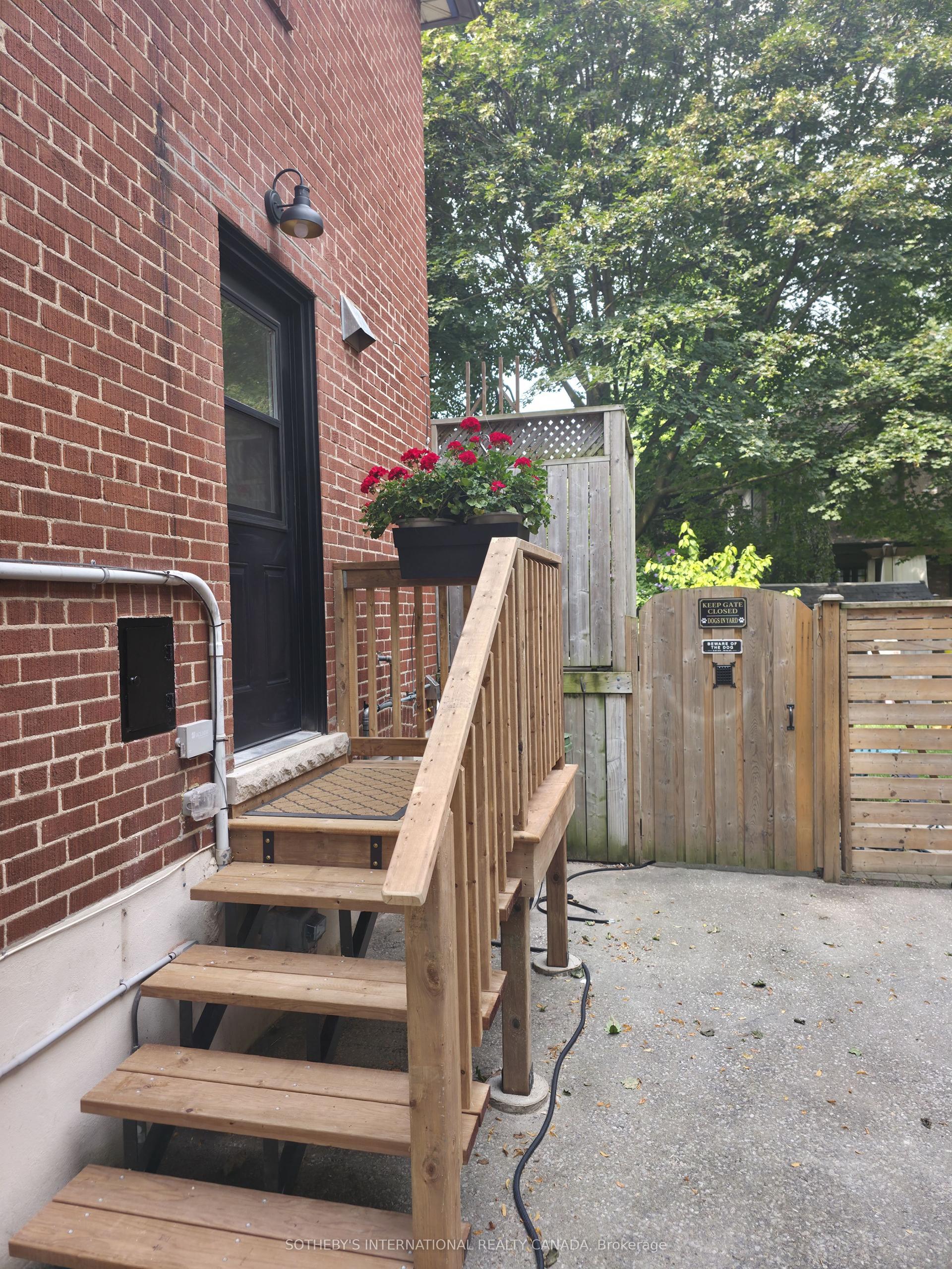 50 Allanbrooke Drive, Toronto — Semi-Detached for lease, photo 1