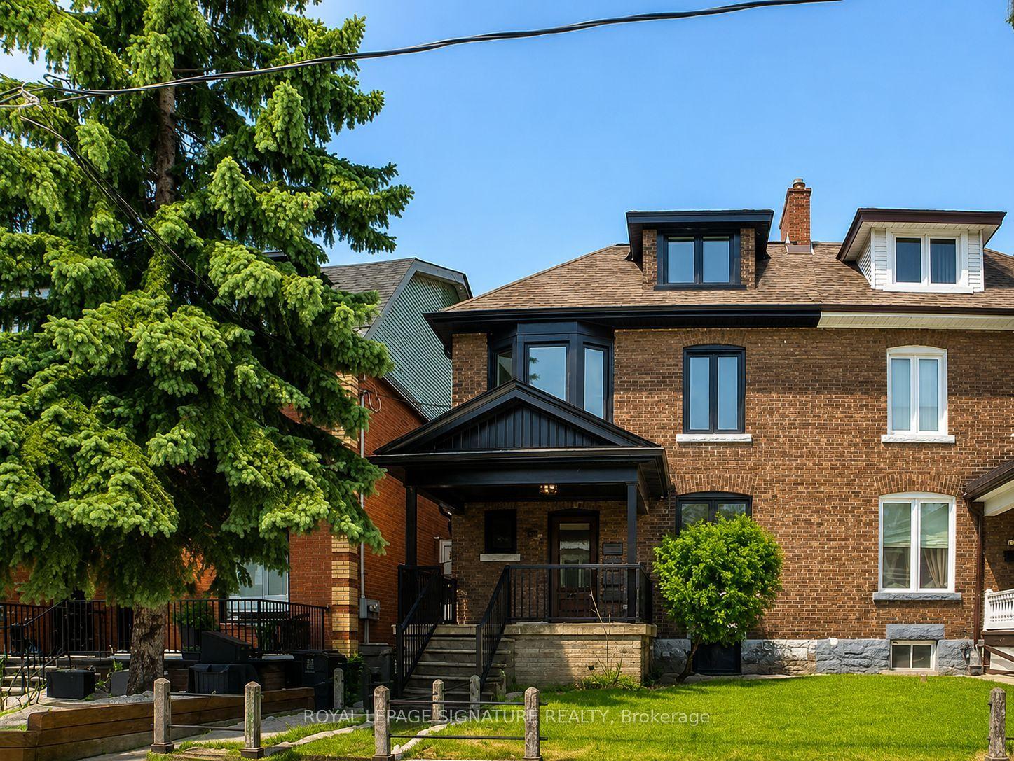 28 Beatrice Street 3rd Floor #3rd Floor, Toronto — Semi-Detached for lease, photo 1