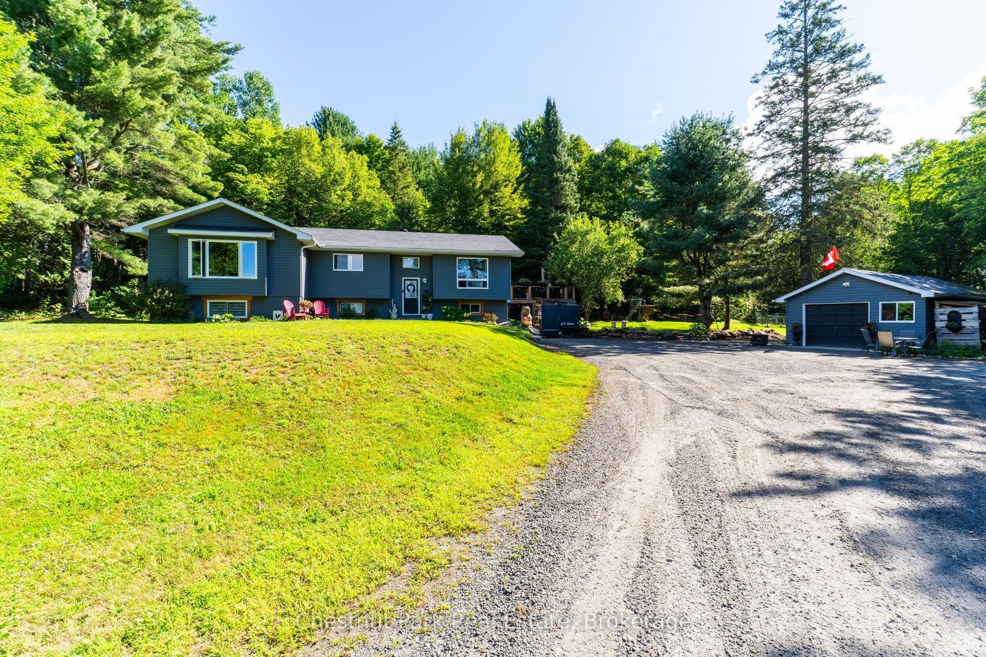 521 Old Muskoka Road, Huntsville — Detached for sale, photo 1