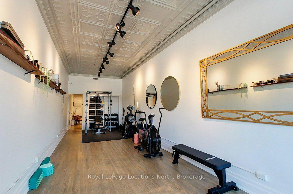 8 Sykes Street N — photo 1