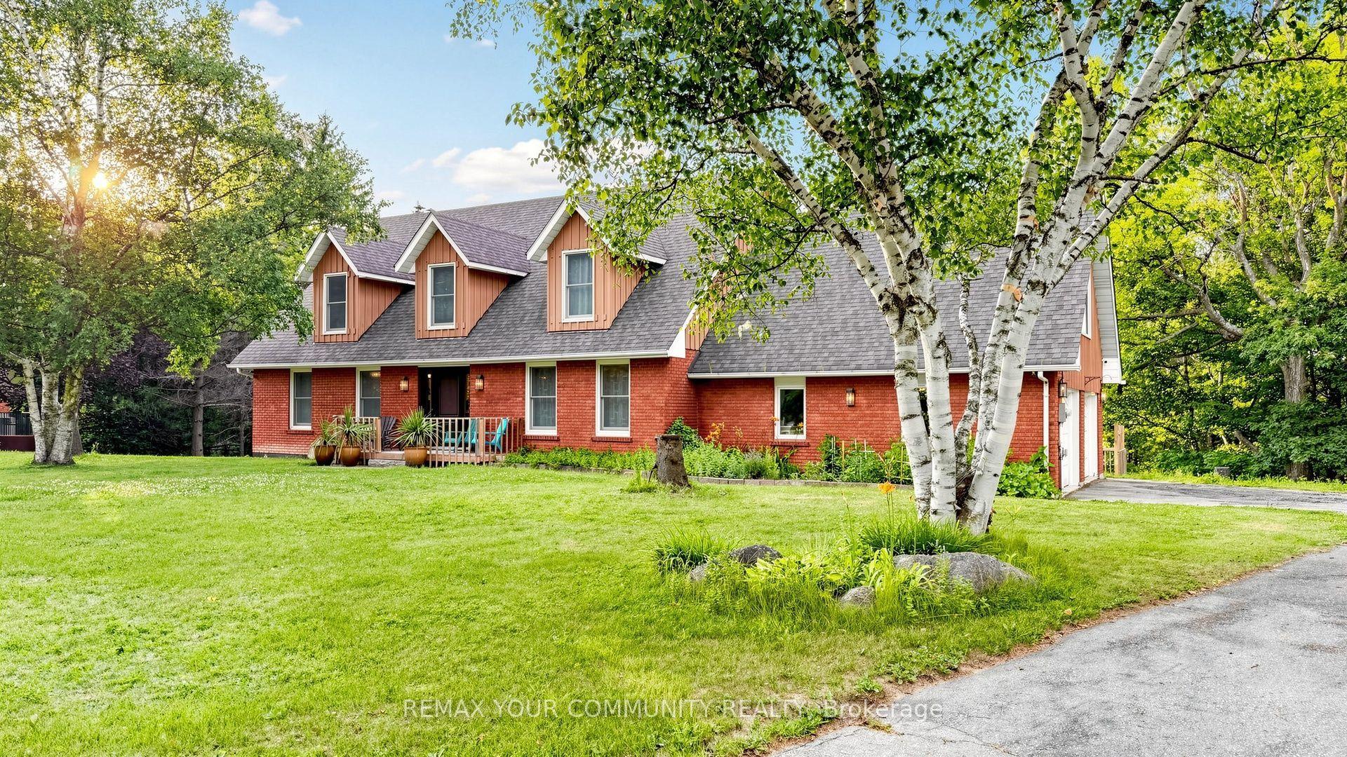 243 Ridge Road, Aurora — Detached for sale, photo 1