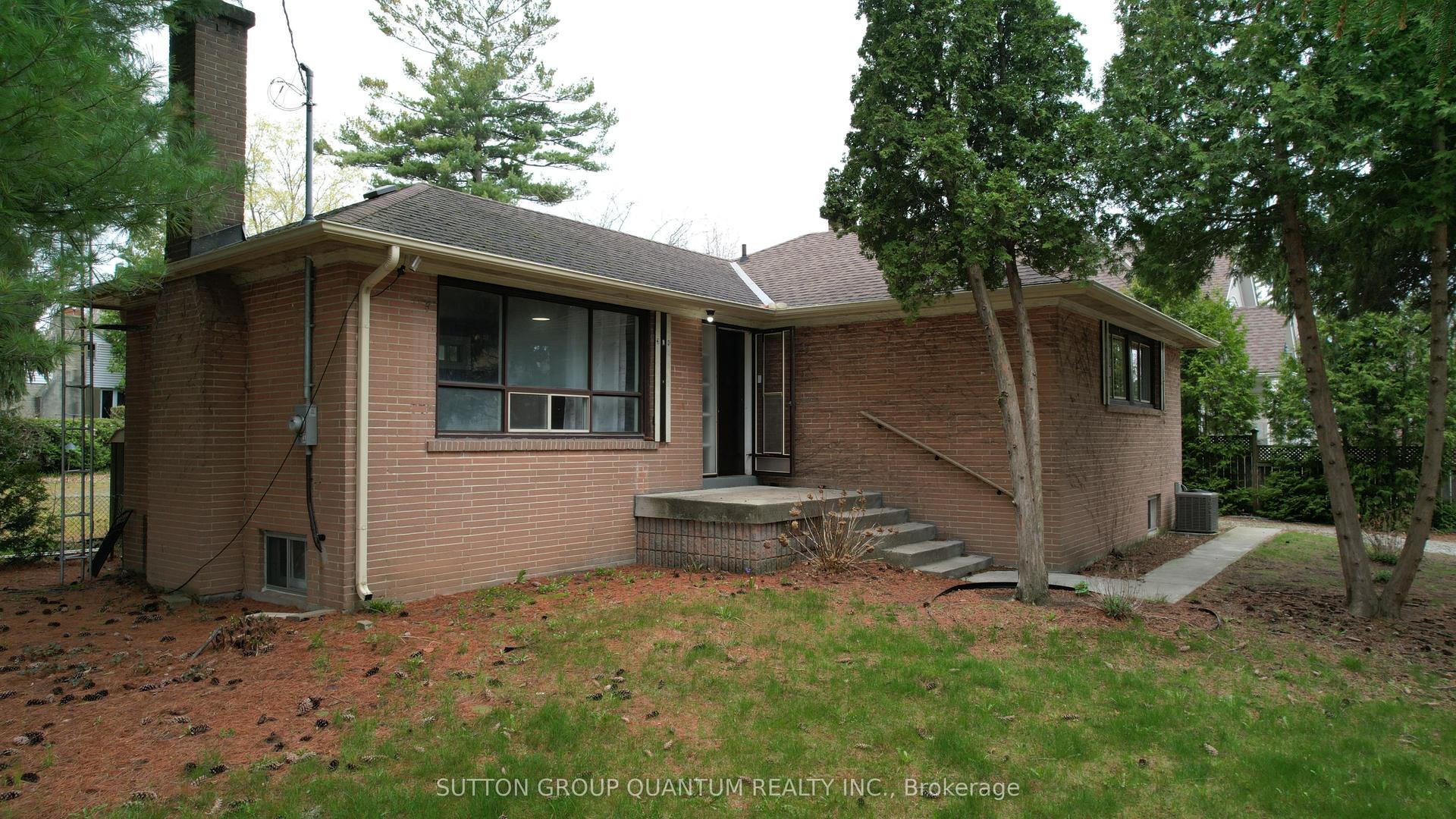 394 Maplehurst Avenue, Oakville — Detached for sale, photo 1