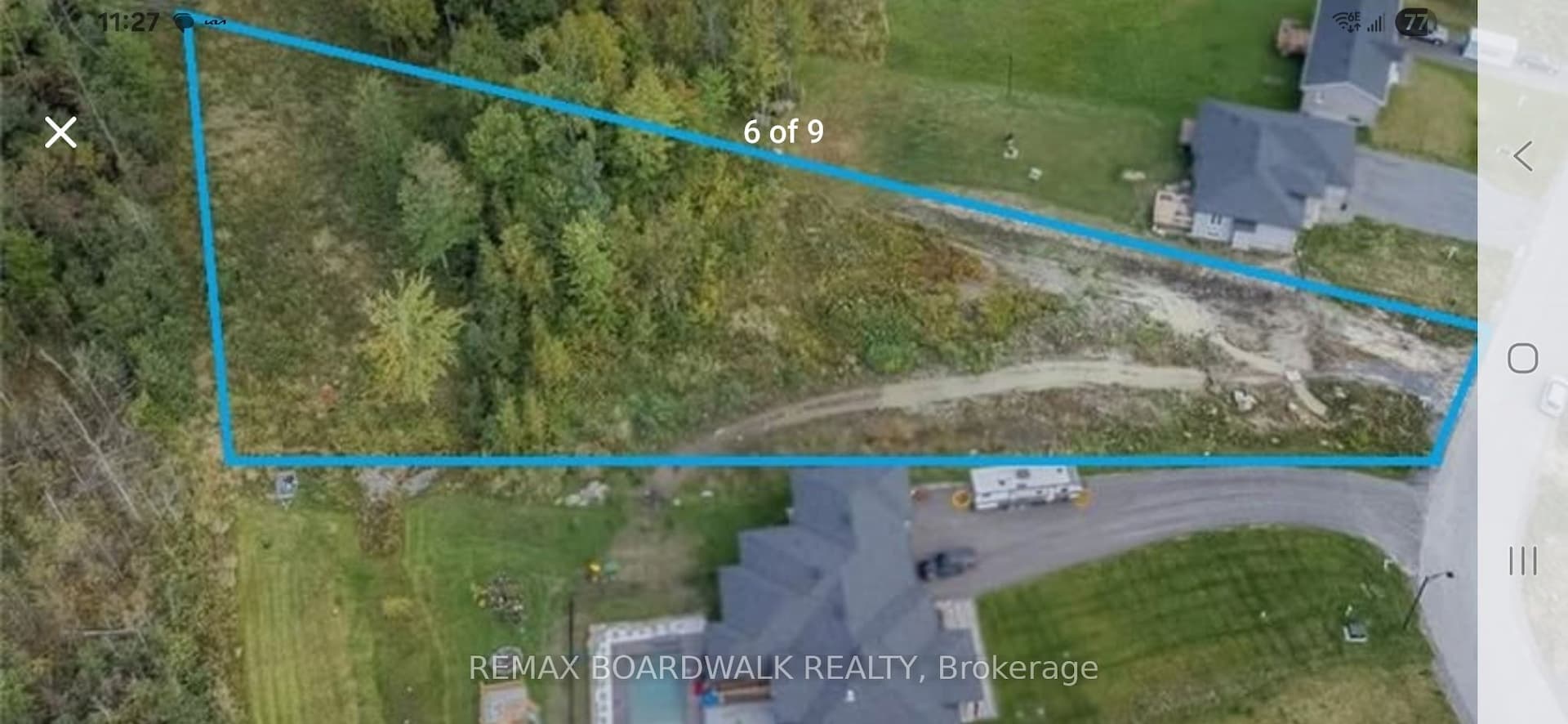 282 Roxanne Street — photo 1