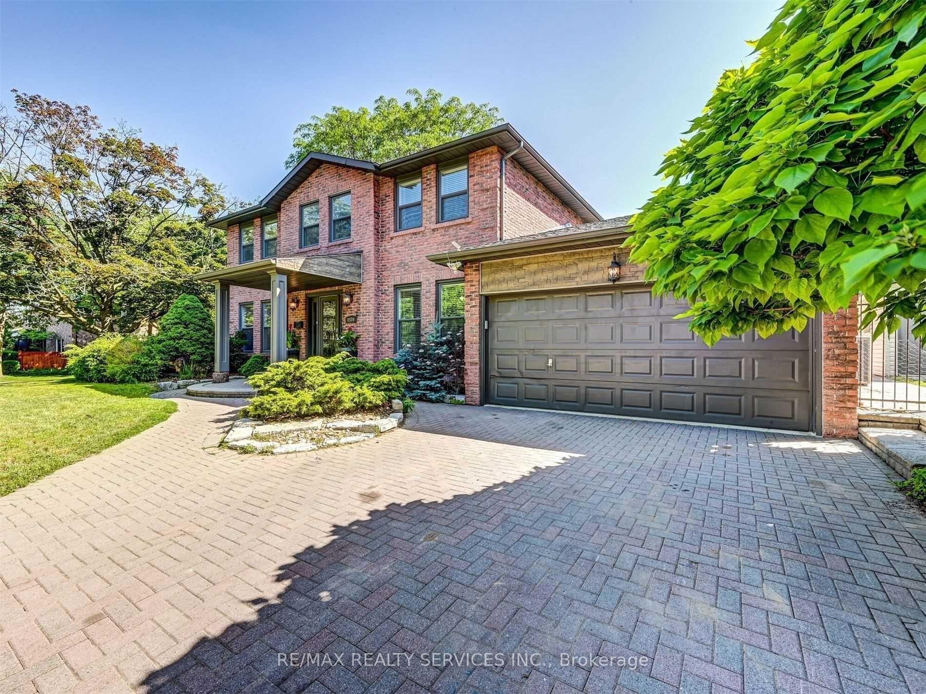 1570 Tipperary Court — photo 1