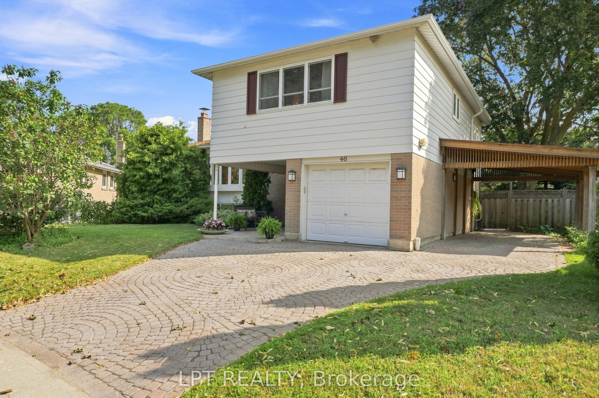 46 Tweedrock Crescent, Toronto — Detached for sale, photo 1