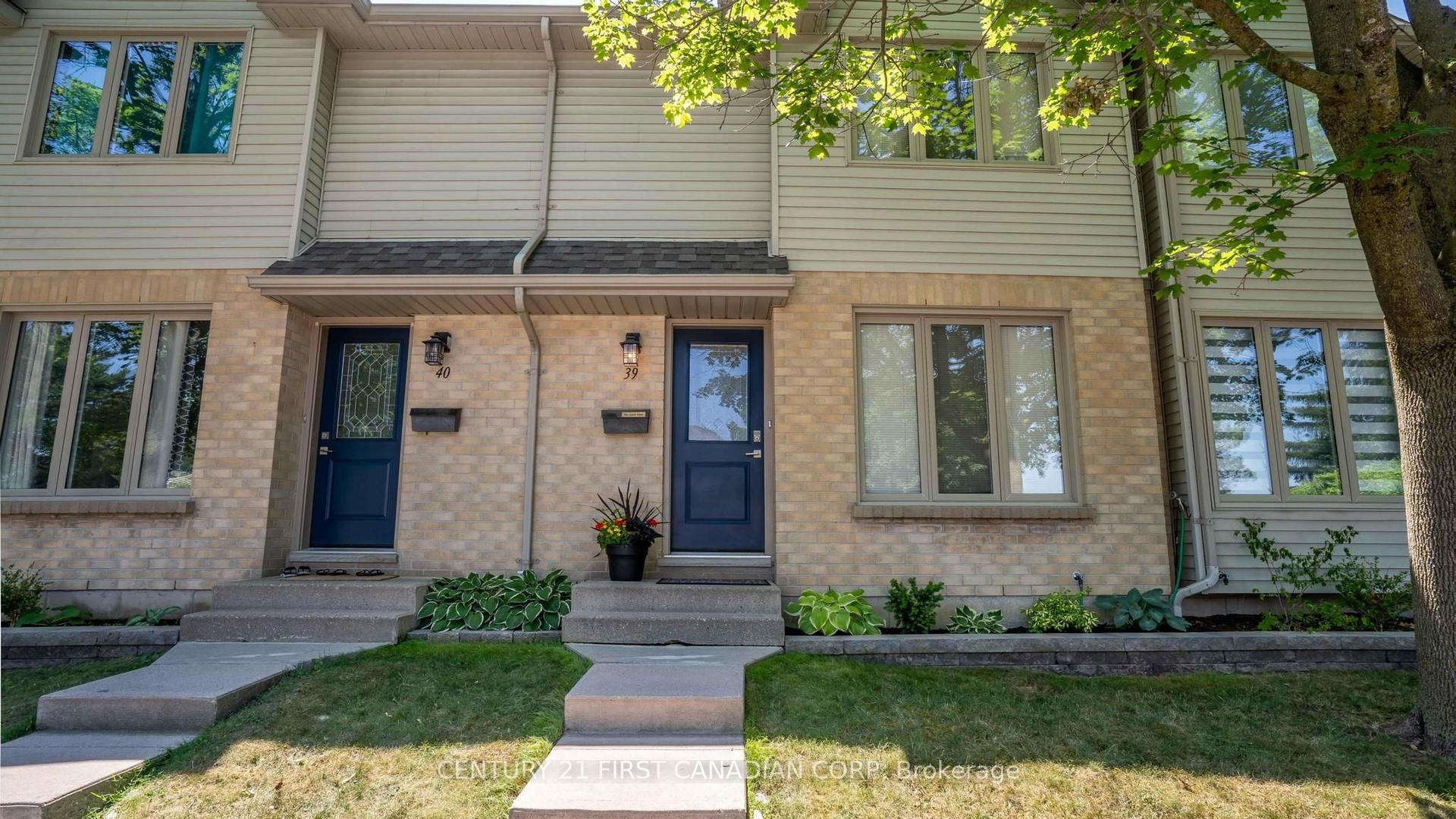 925 Lawson Road 39 #39, London North — Condo Town for sale, photo 1