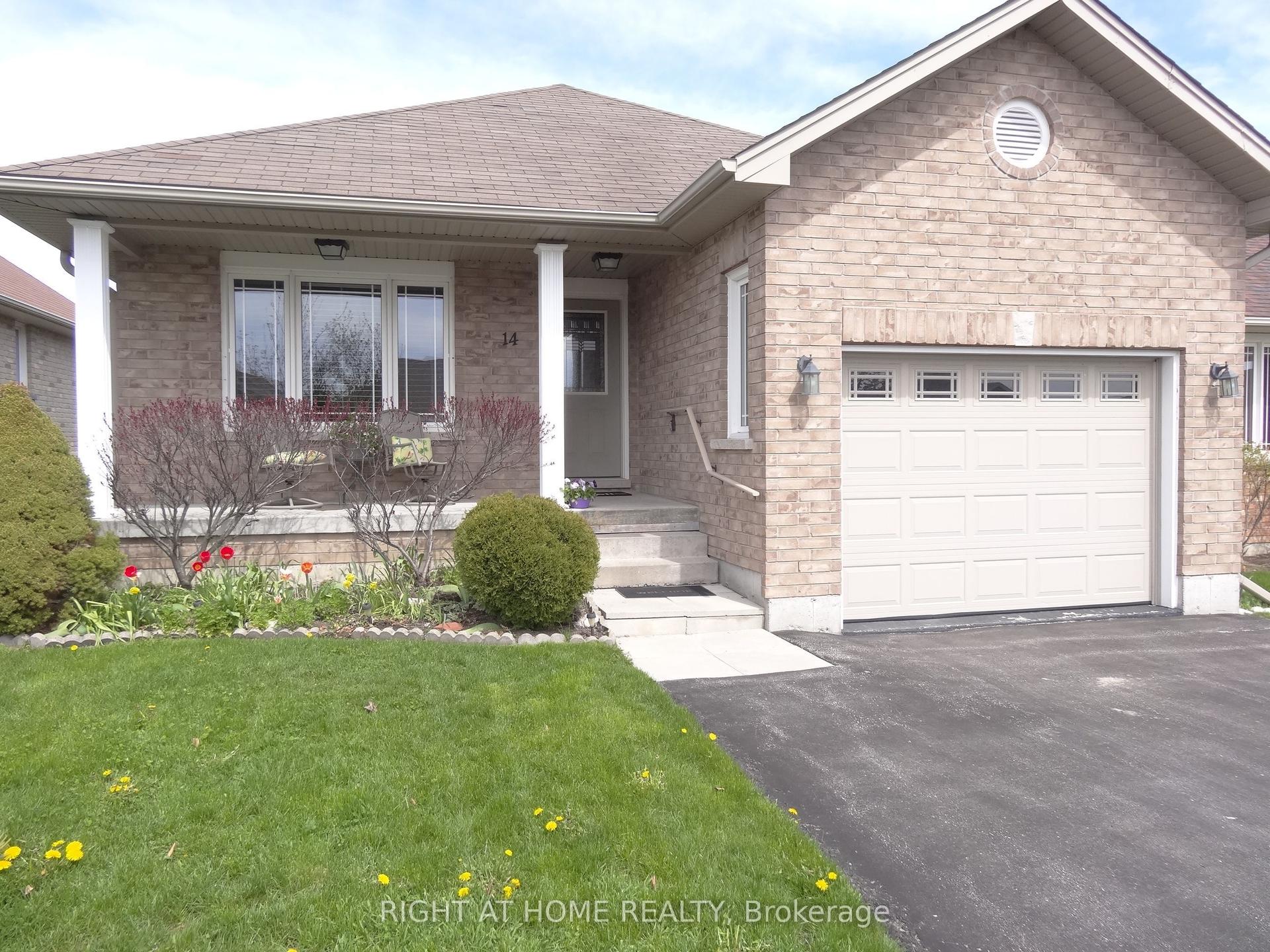 14 Matchett Crescent, Kawartha Lakes — Detached for sale, photo 1