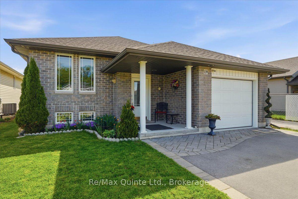 139 Greenhill Lane — photo 1