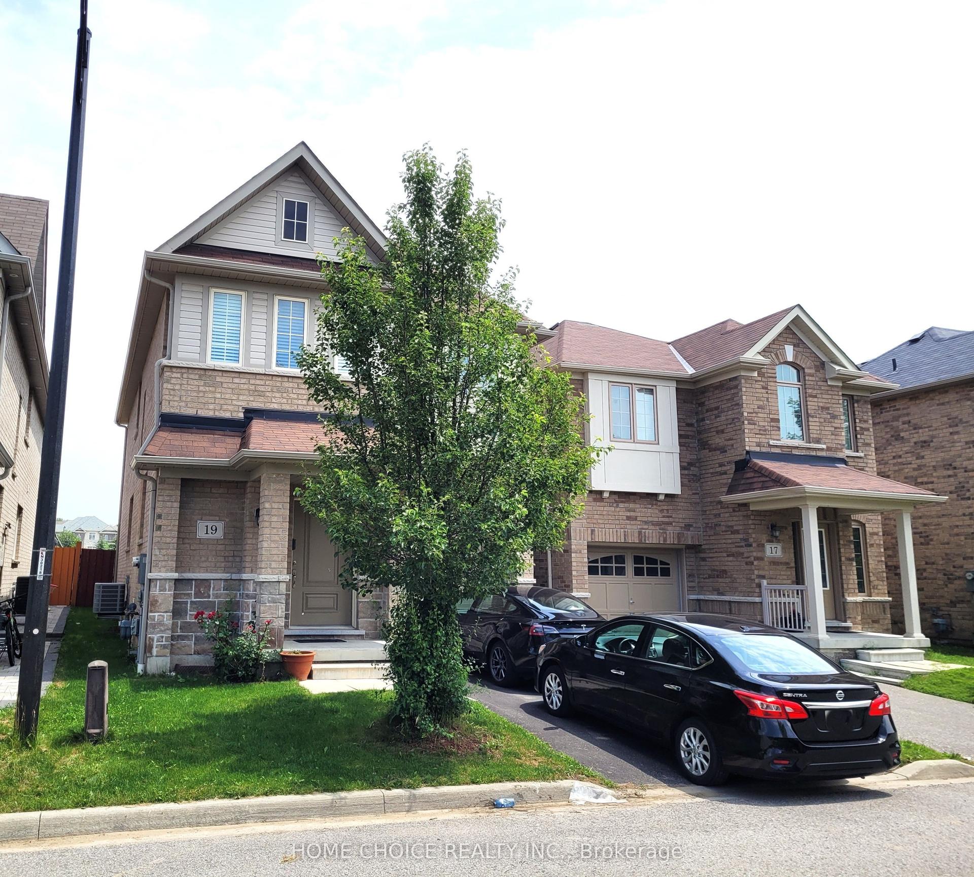 19 Headon Avenue, Ajax — Detached for lease, photo 1