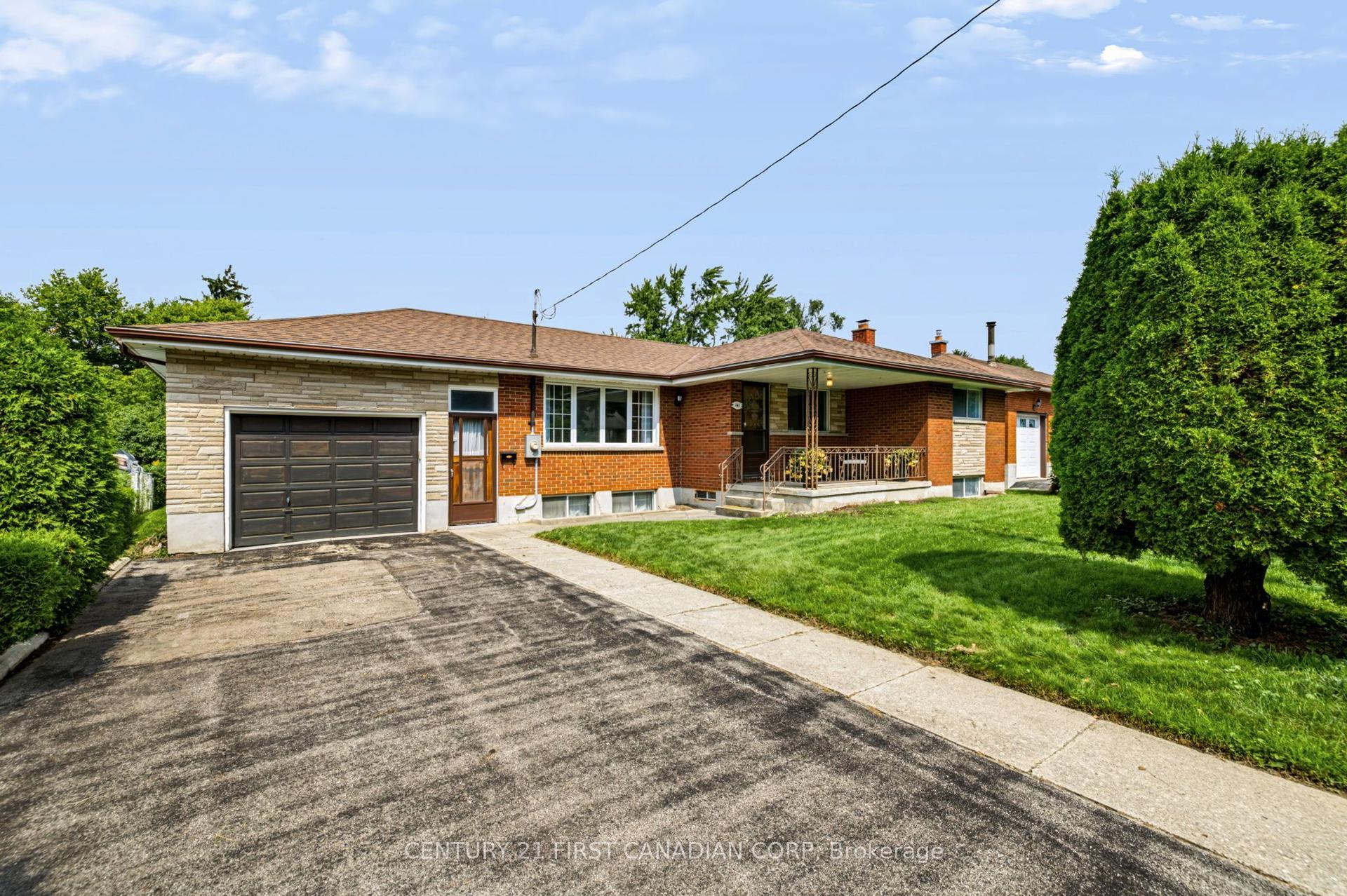 141 Fairhaven Circle, London East — Detached for sale, photo 1