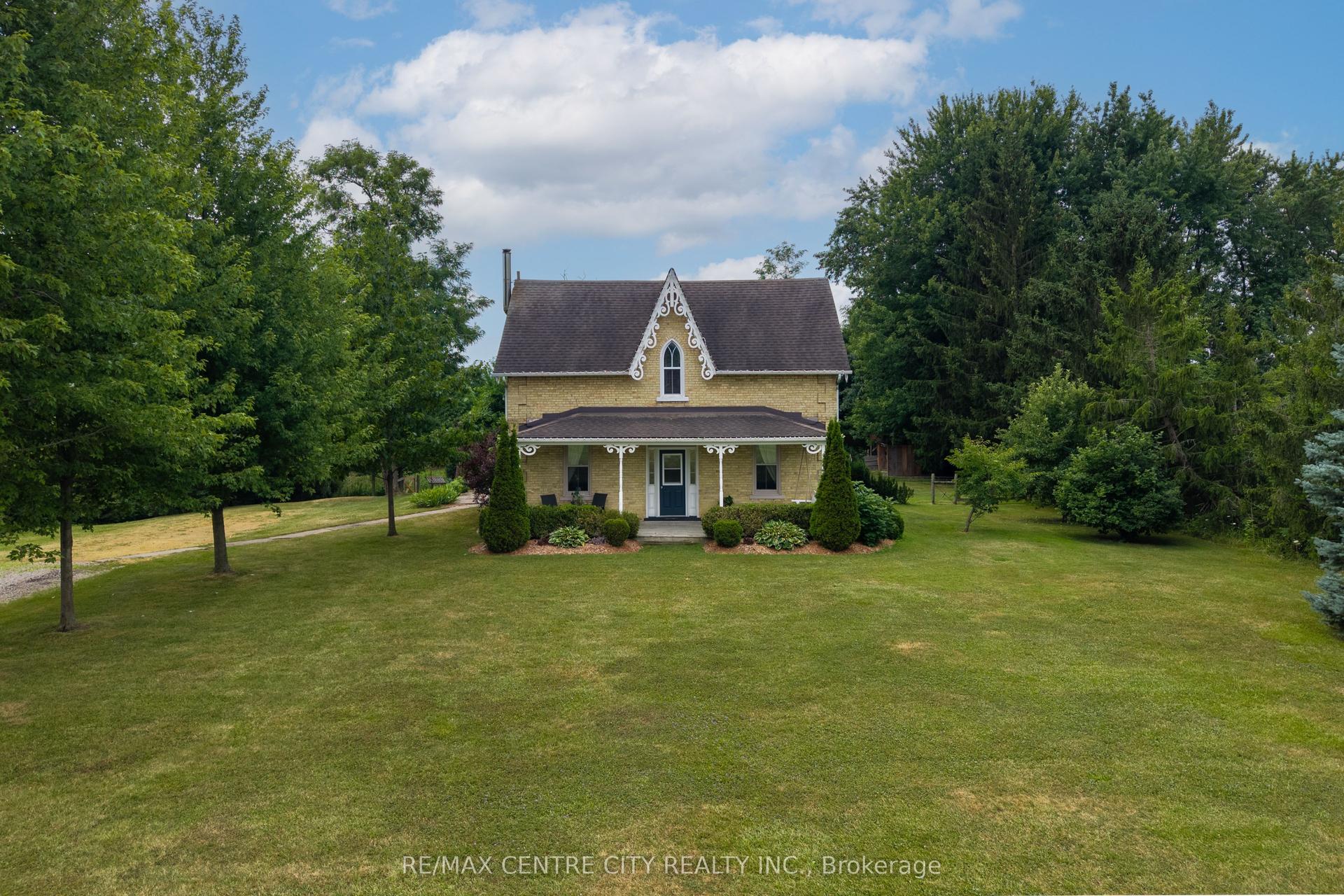 2179 Egremont Drive, Adelaide Metcalfe — Detached for sale, photo 1