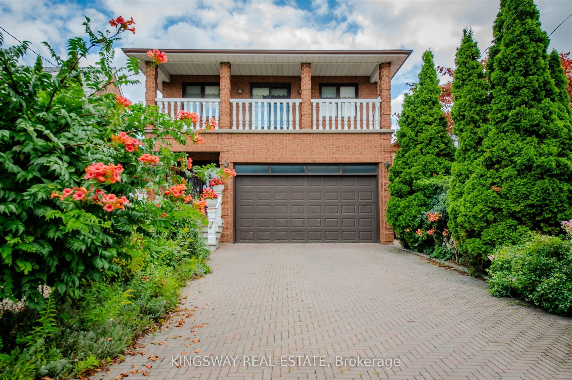 27 Mulholland Avenue — photo 1