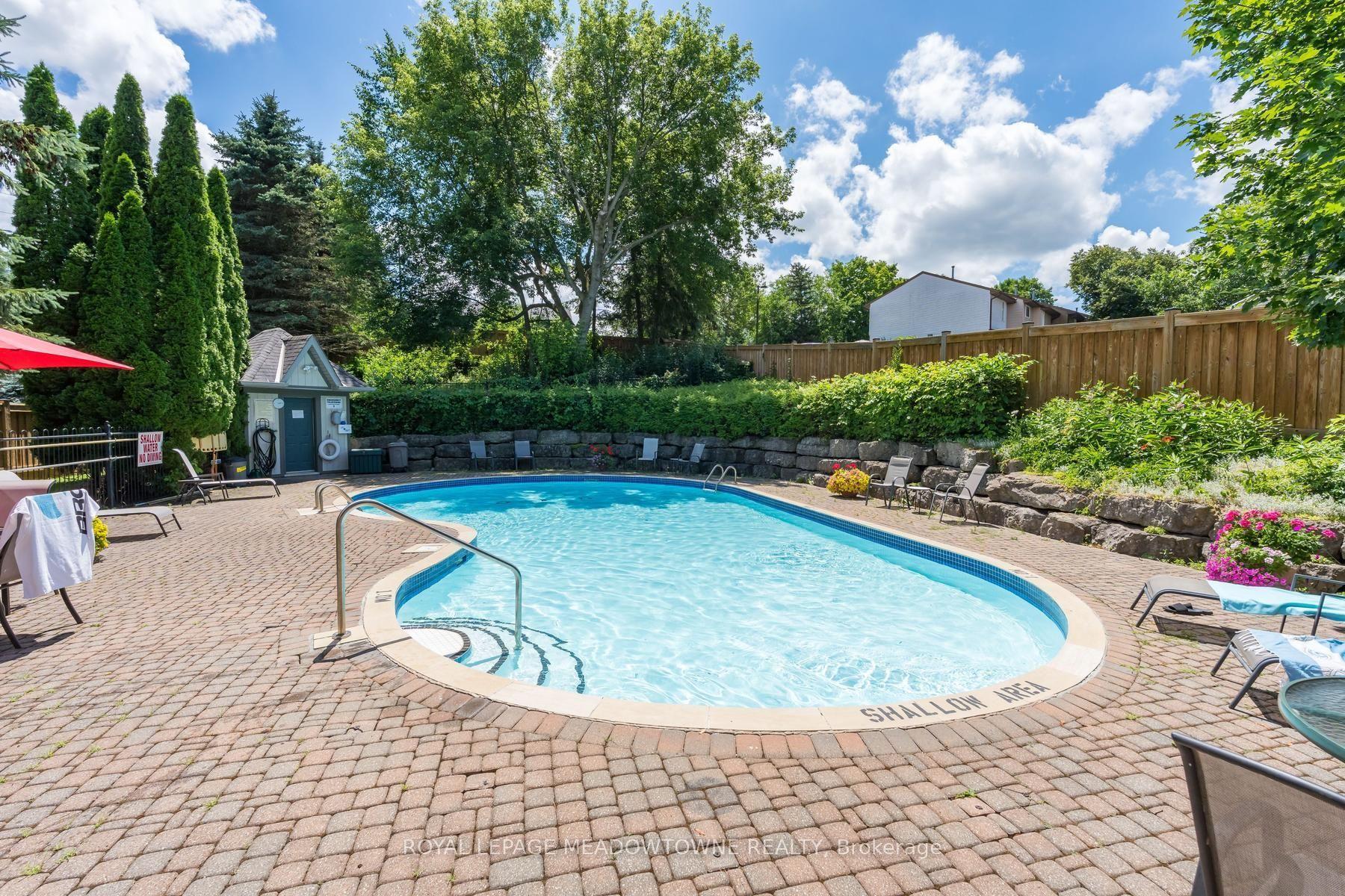 76 River Drive 11 #11, Halton Hills — Condo Town for sale, photo 1
