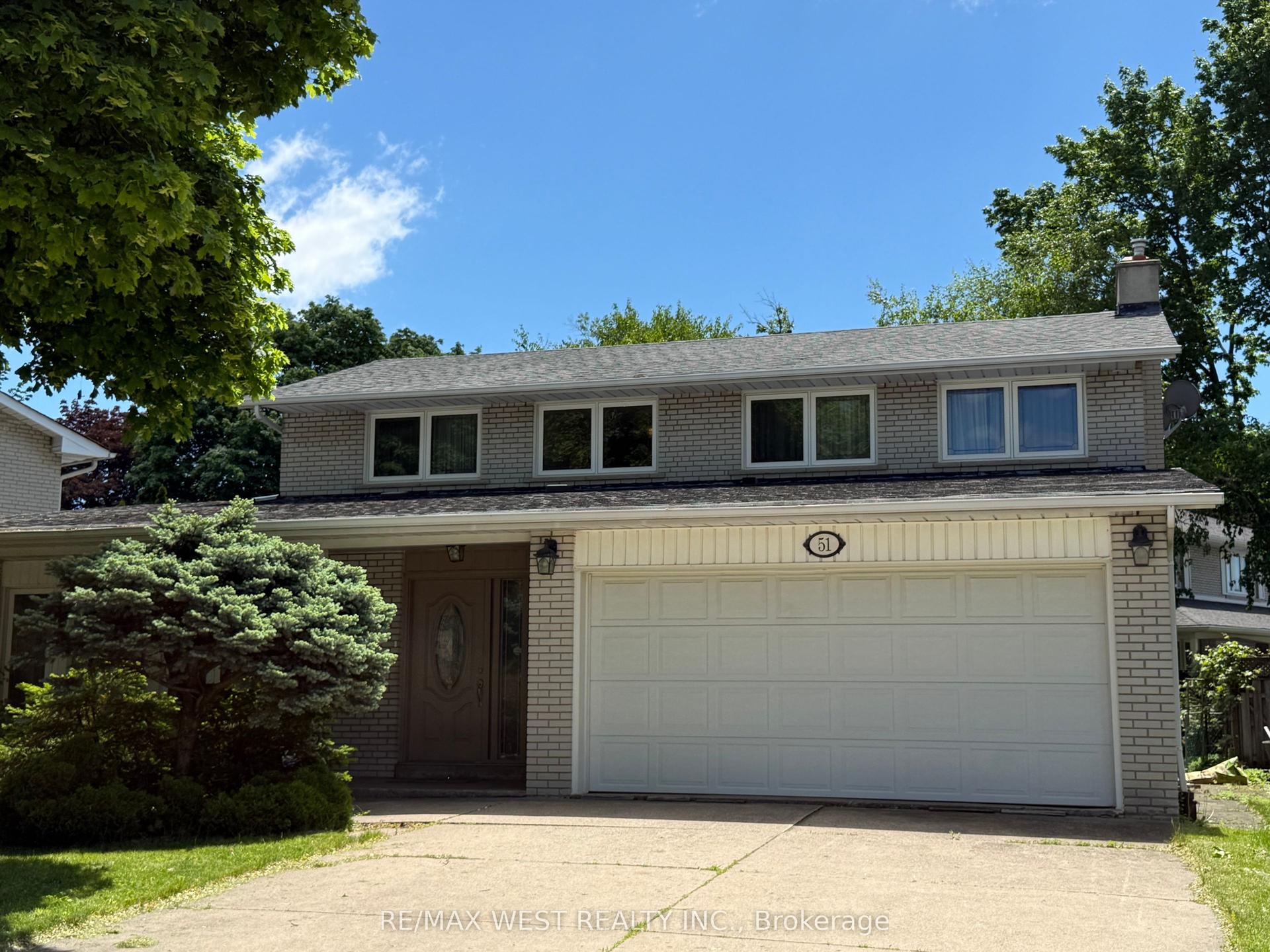 51 Winterton Drive — photo 1