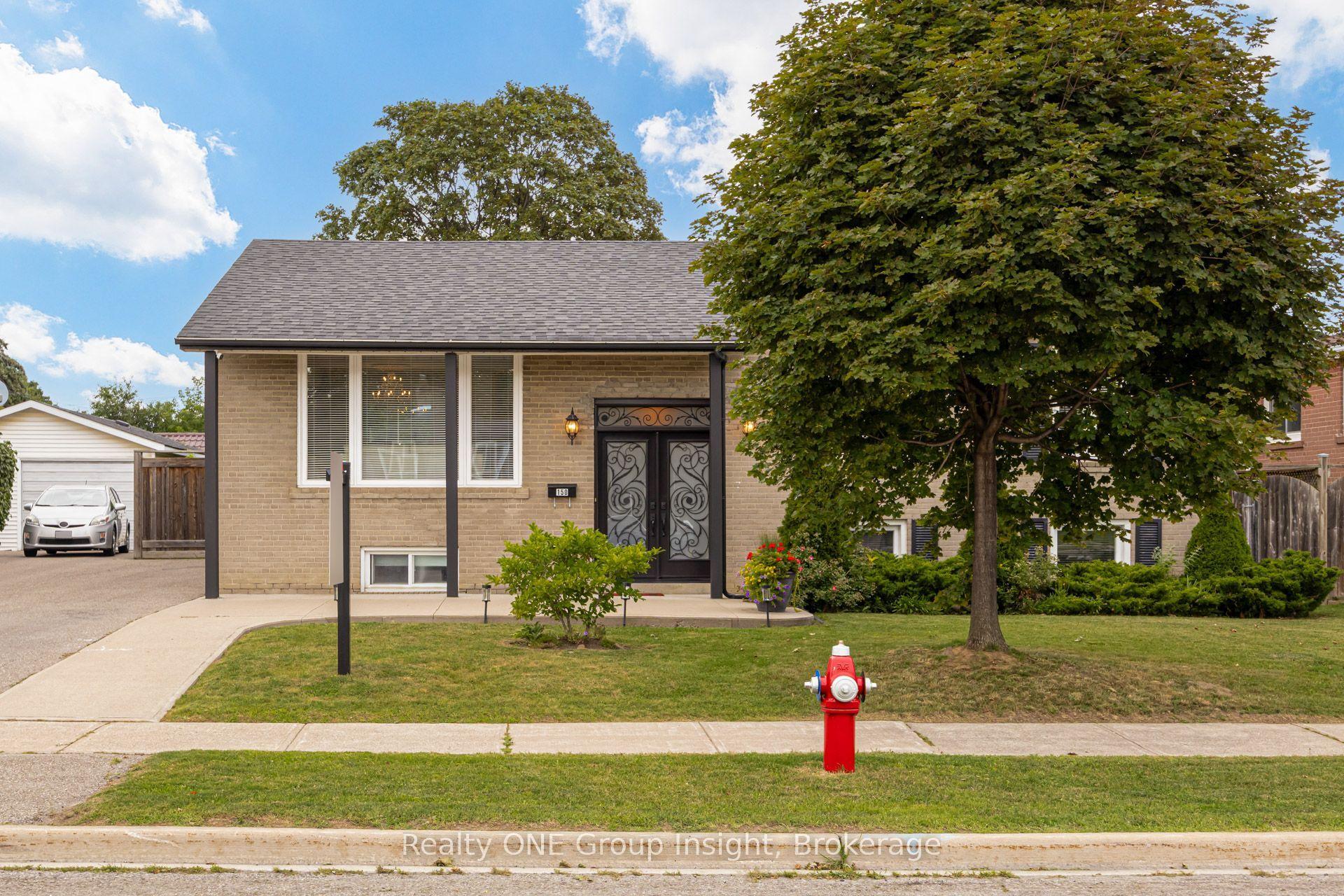 150 Avondale Boulevard, Brampton — Detached for sale, photo 1