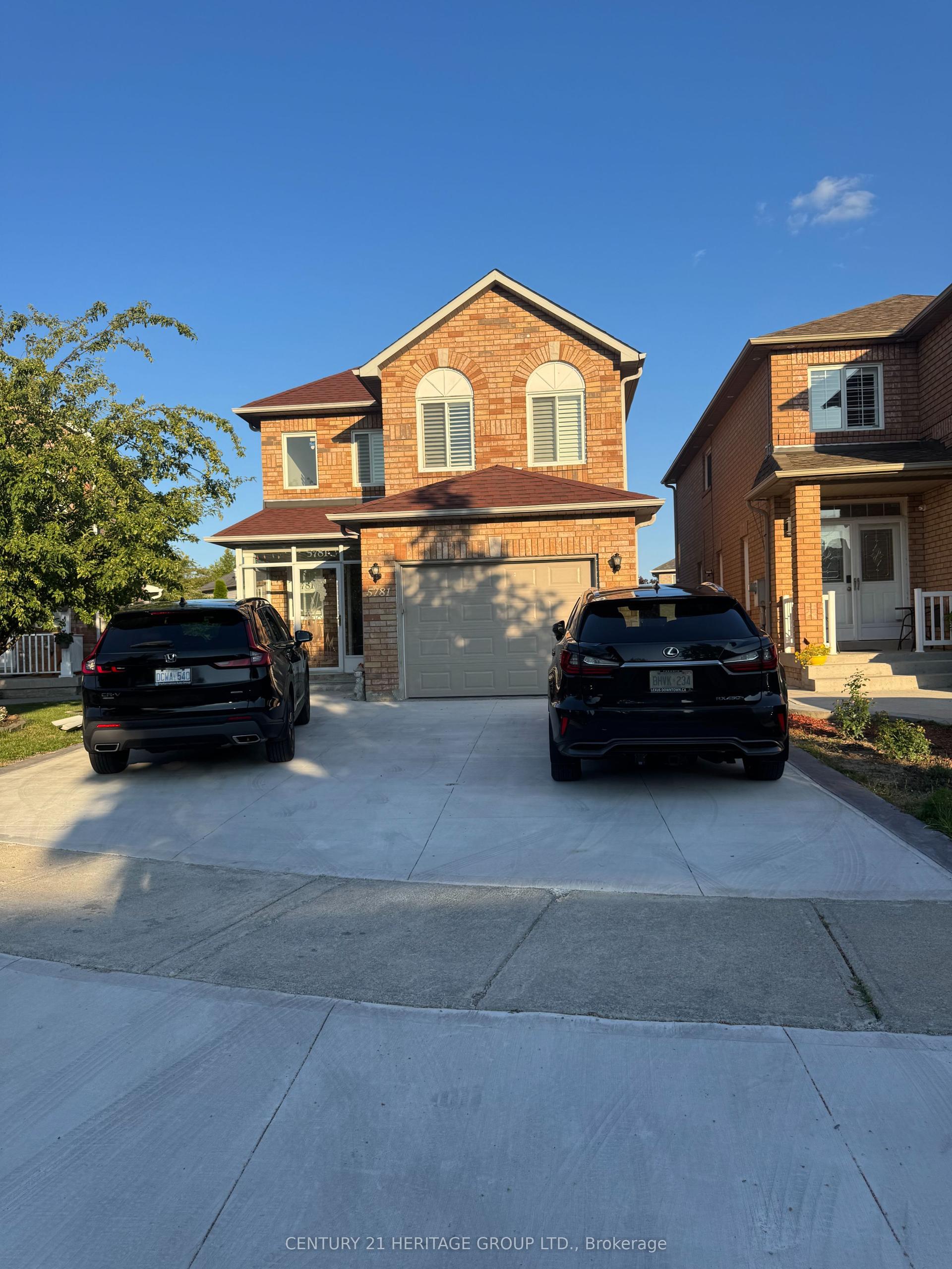 5781 Sidmouth Street, Mississauga — Detached for sale, photo 1