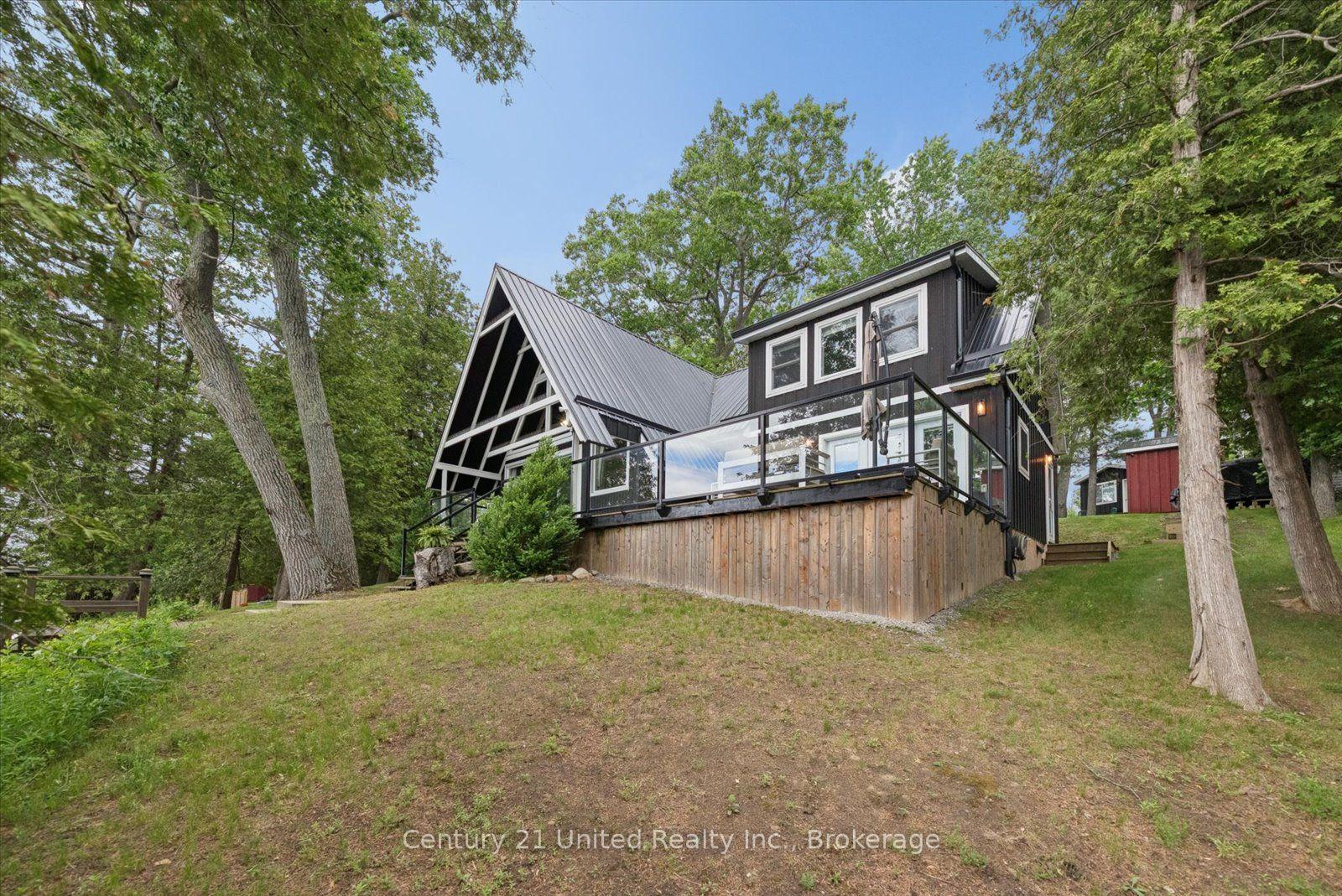 54 Cow Island — photo 1
