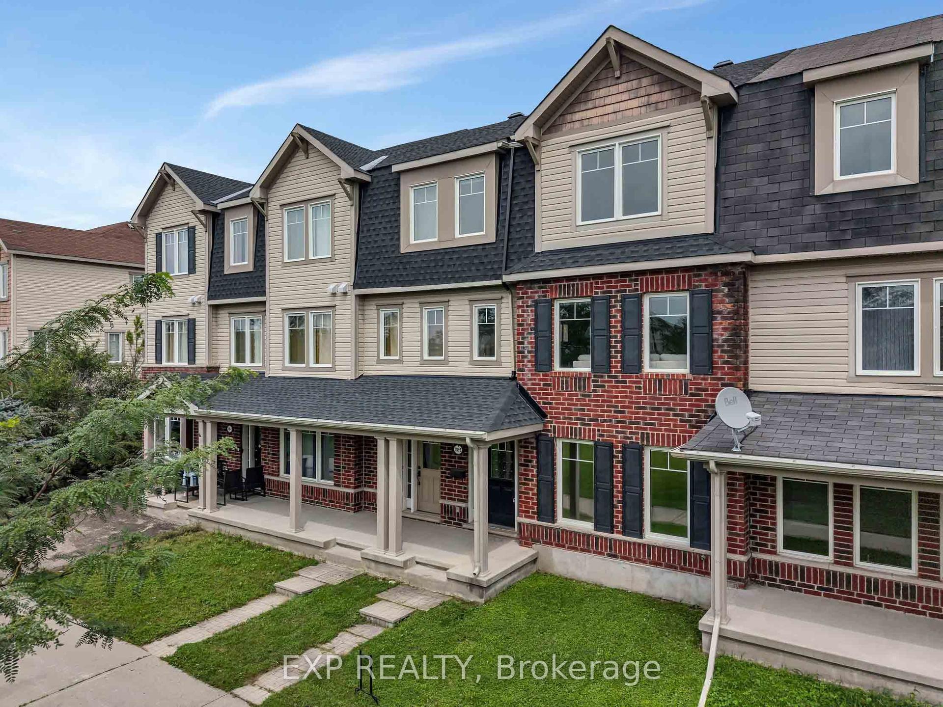 3705 Riverbreeze Street E #E, Barrhaven — Townhouse for sale, photo 1