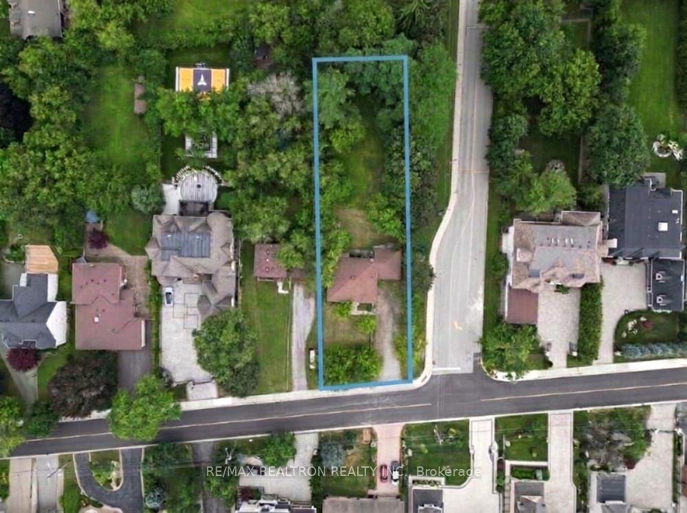 108 Garden Avenue, Richmond Hill — Detached for sale, photo 1