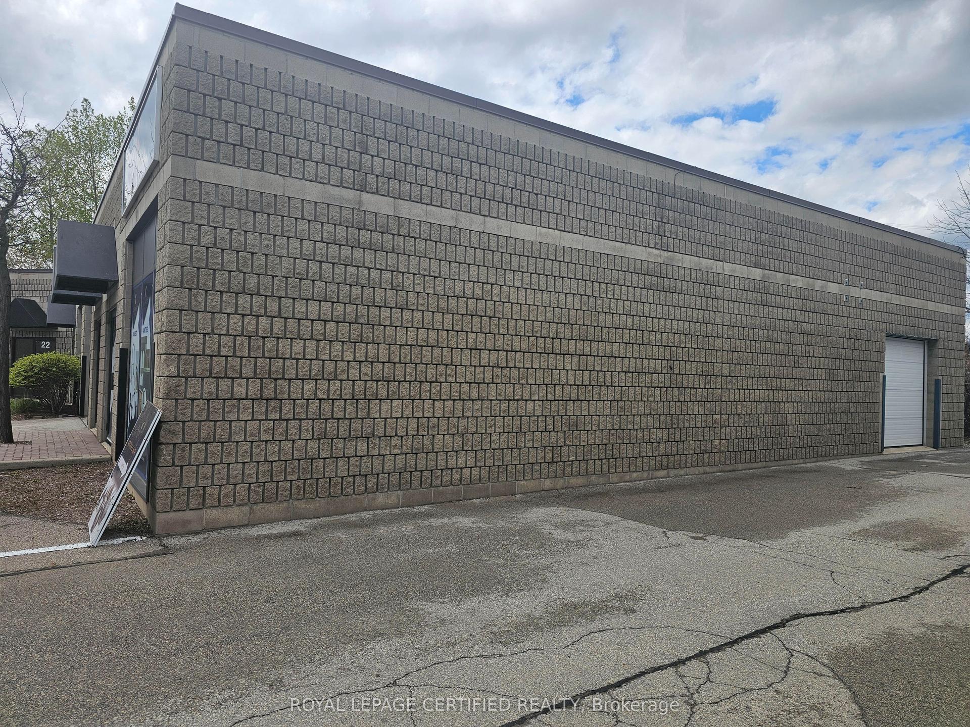 920 Brant Street 18 #18 — photo 1