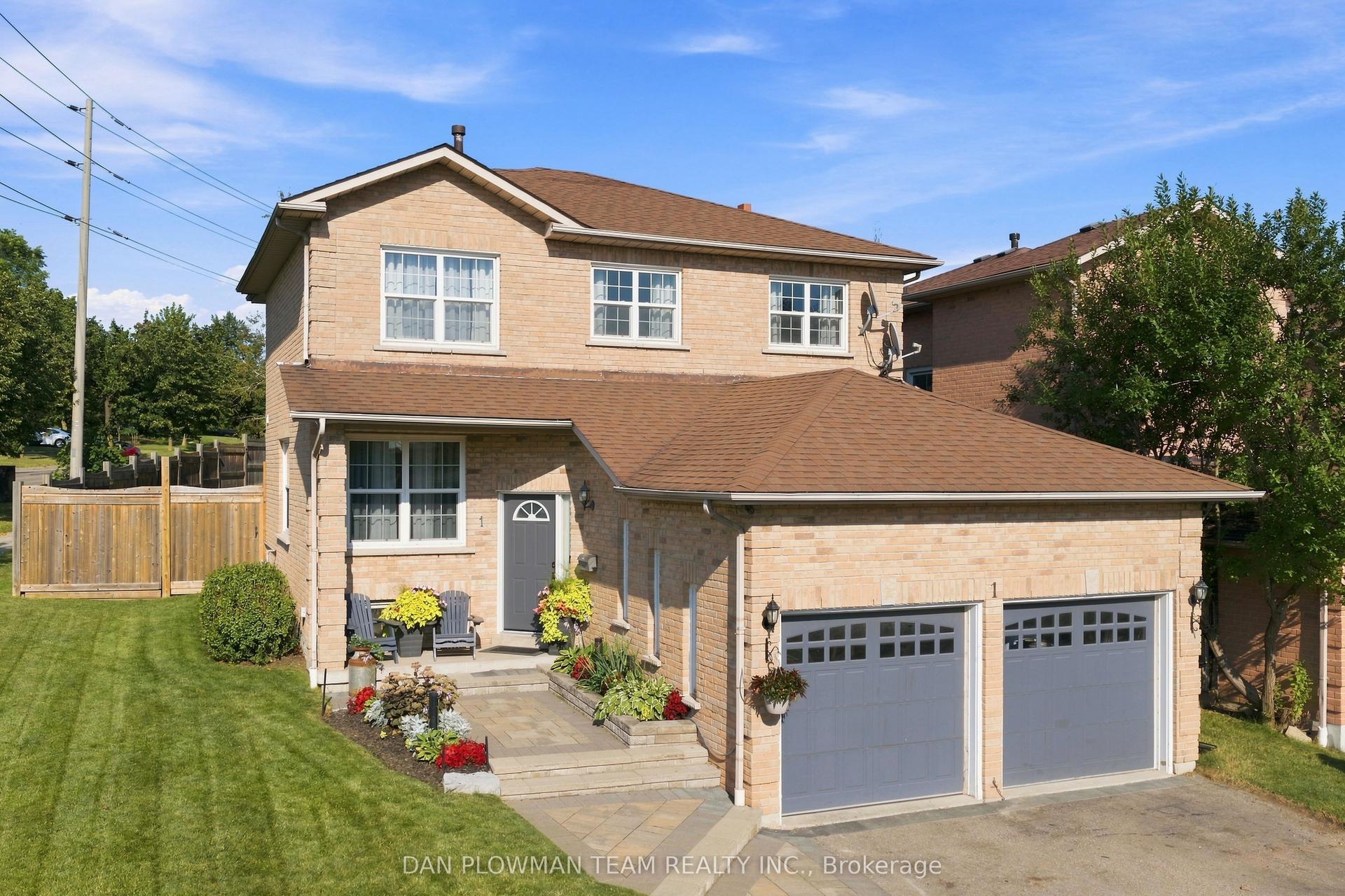 1 Murkar Crescent, Whitby — Detached for sale, photo 1