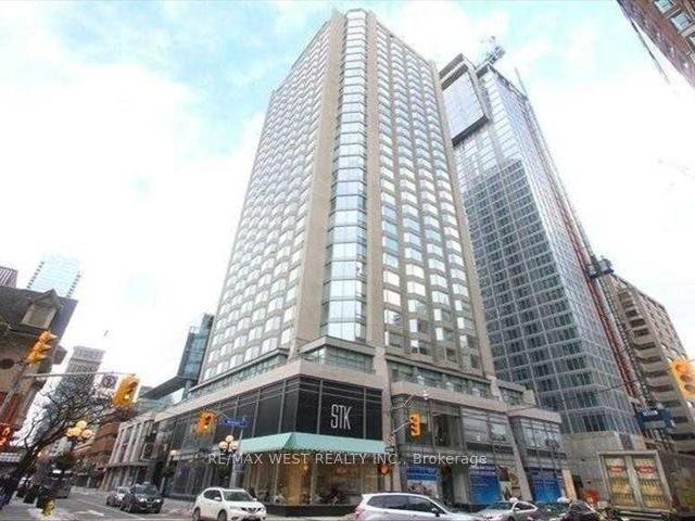 155 Yorkville Avenue 1209 #1209 — photo 1