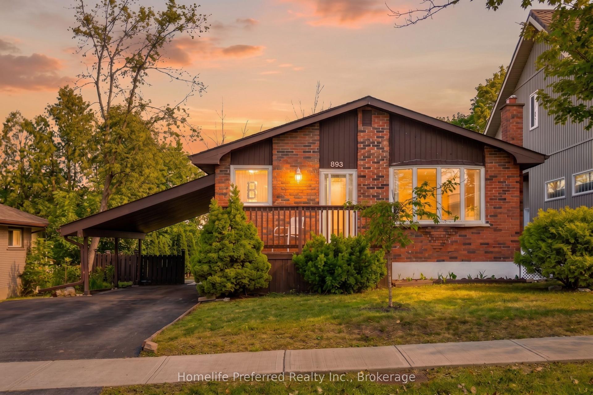 893 Cumberland Avenue, Peterborough — Detached for sale, photo 1