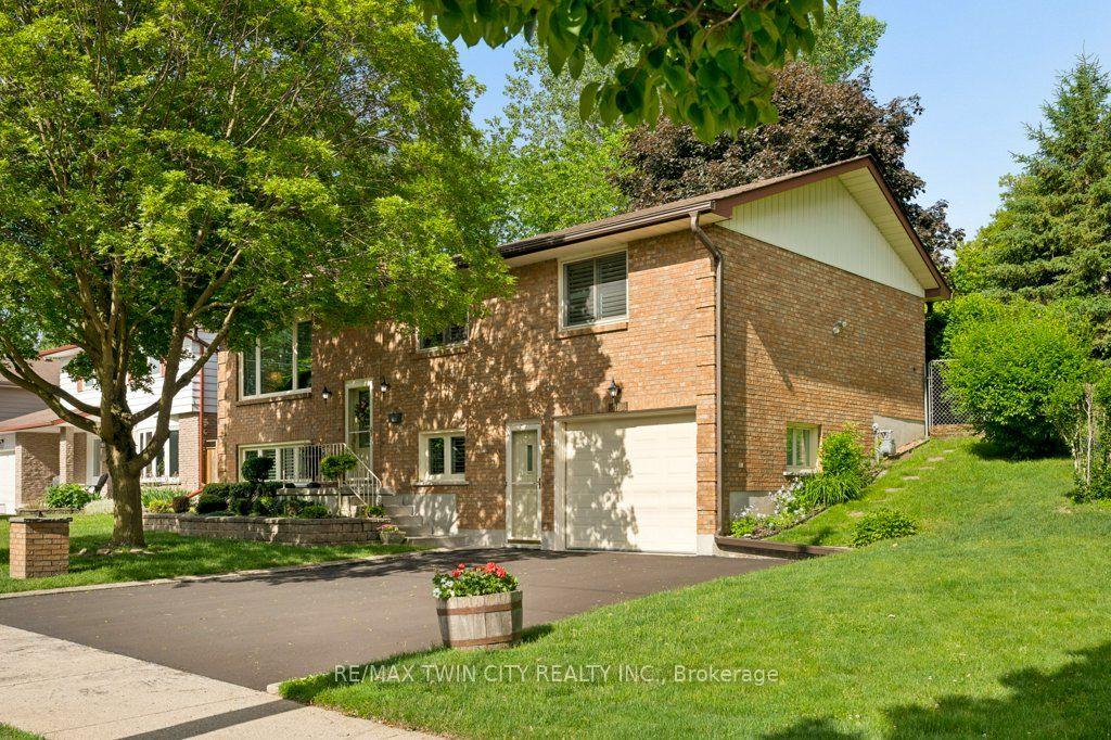 336 Manchester Road — photo 1