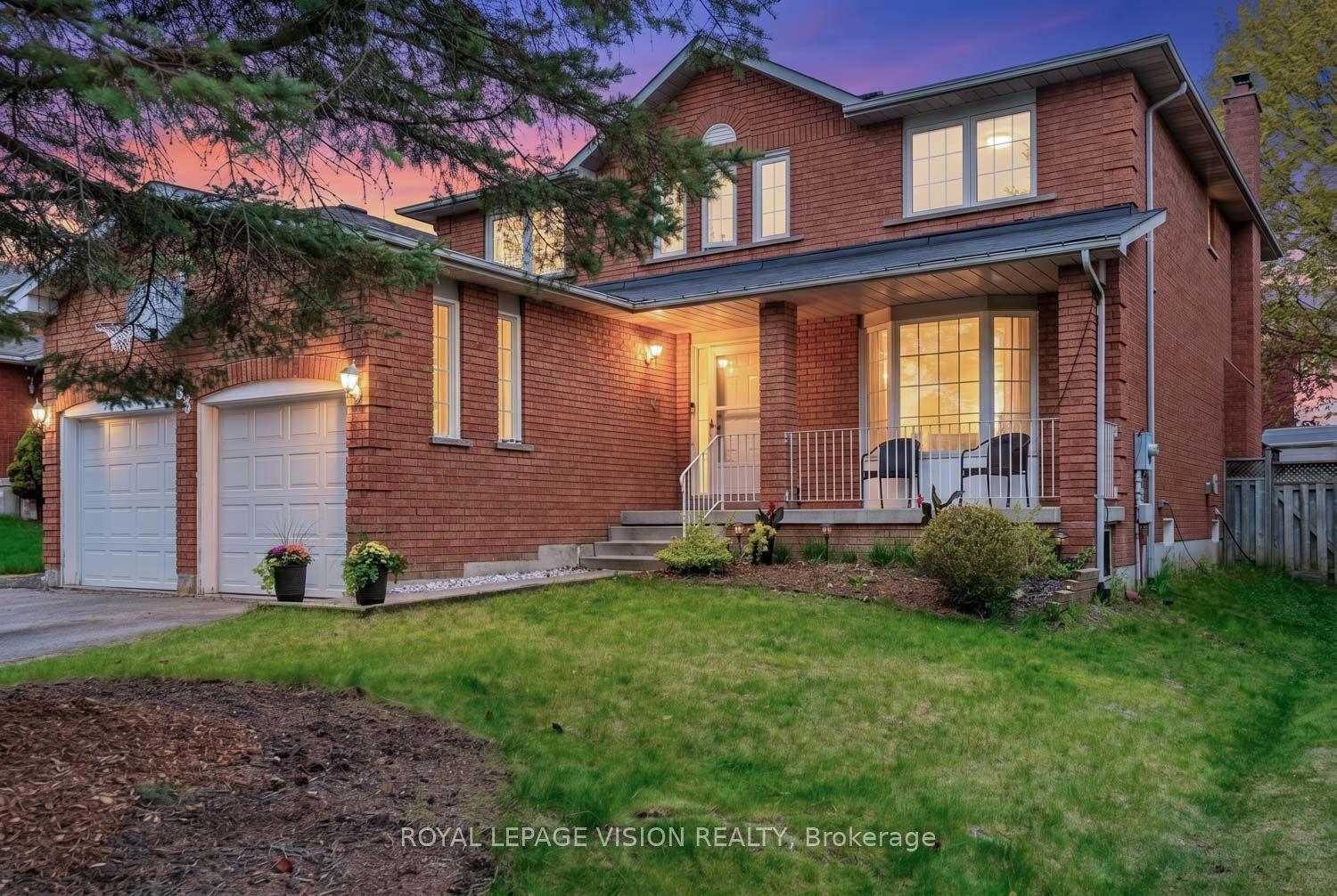 83 Bergin Road, Newmarket — Detached for sale, photo 1