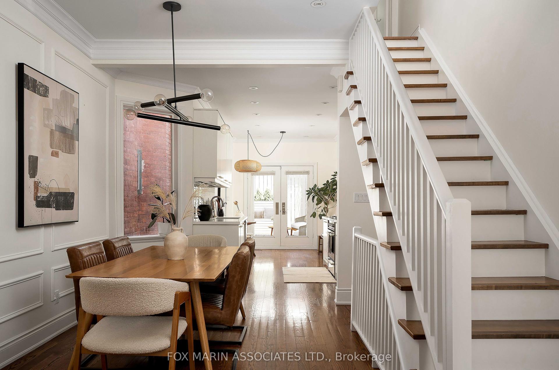 95 Walnut Avenue — photo 1
