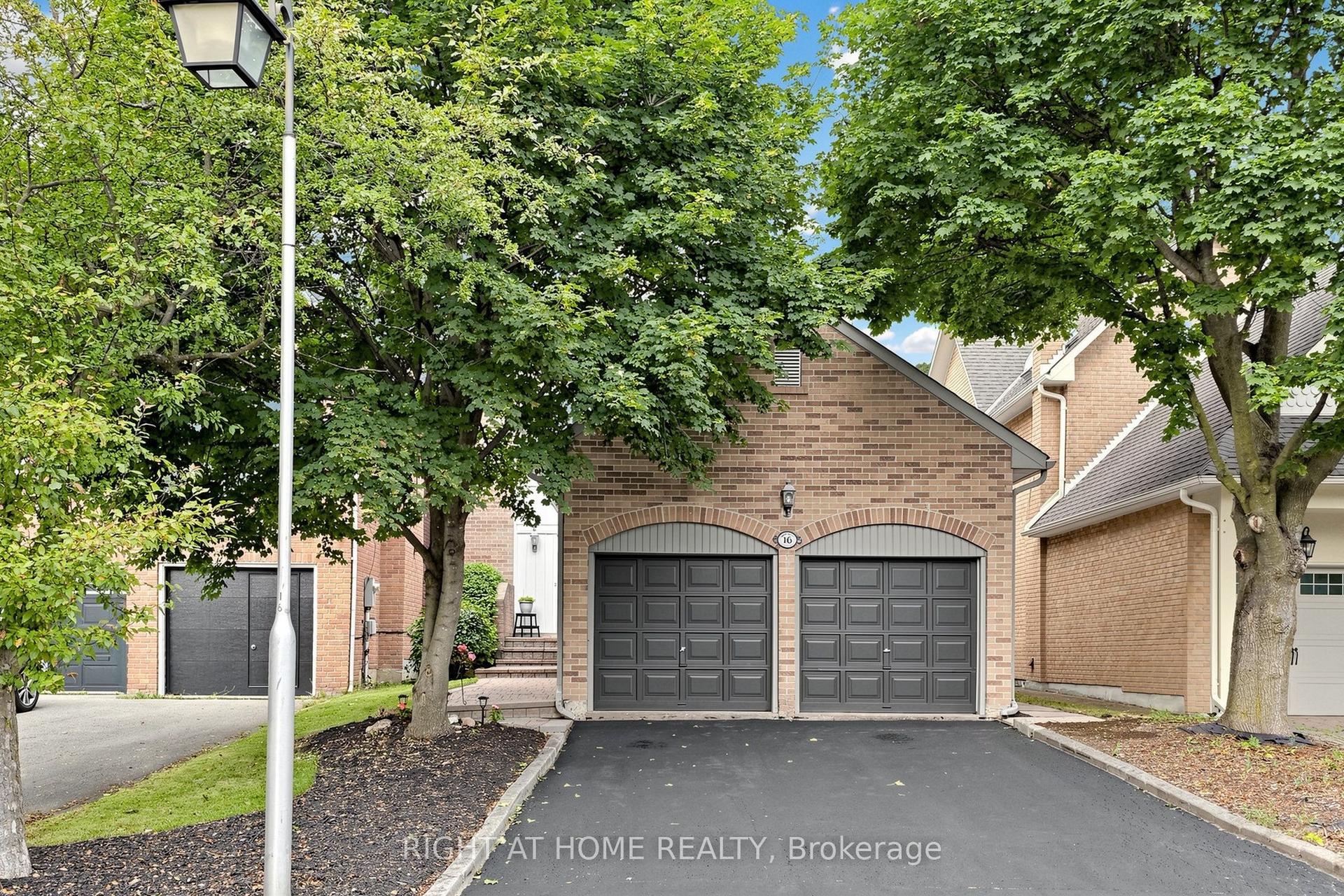 16 Rosemead Close, Markham — Detached for sale, photo 1