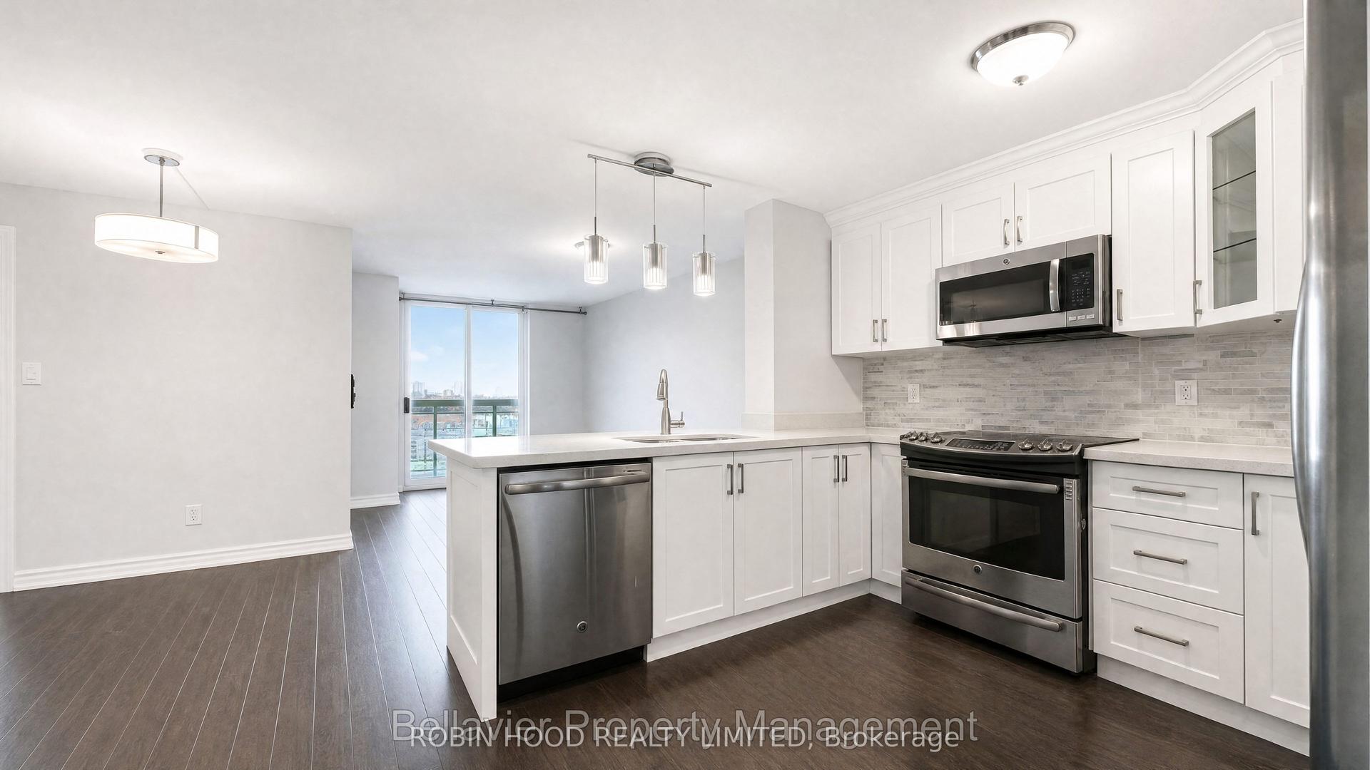 323 Richmond Street 807 #807, Out of Area — Condo for lease, photo 1