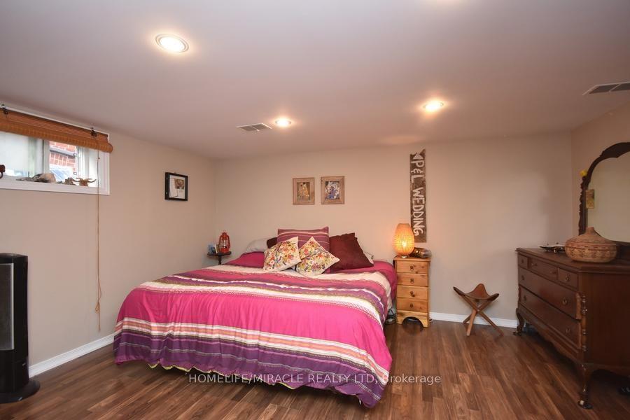 1476 Cawthra Road, Mississauga — Detached for lease, photo 1