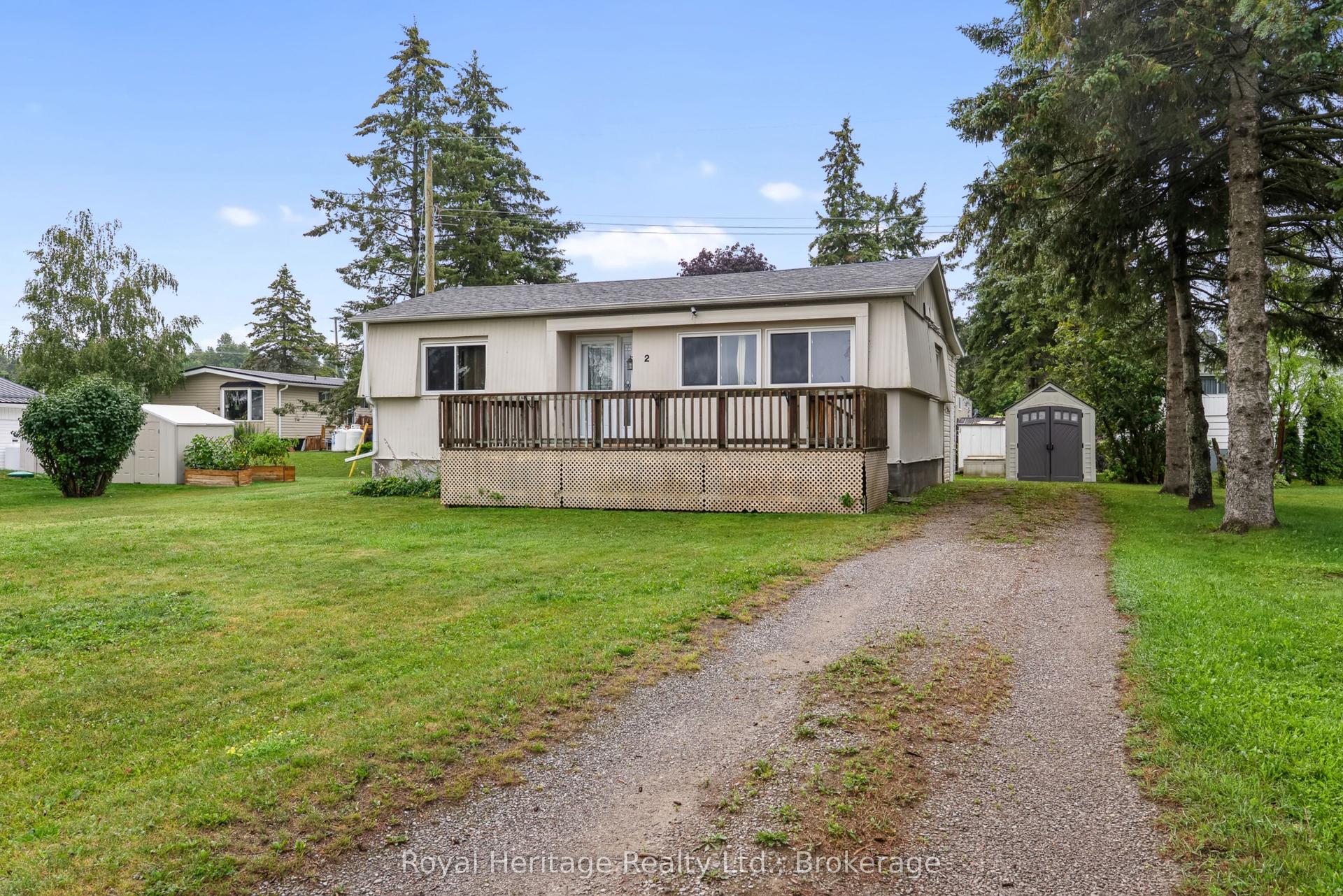 2 Fenelon Way, Kawartha Lakes — Detached for sale, photo 1