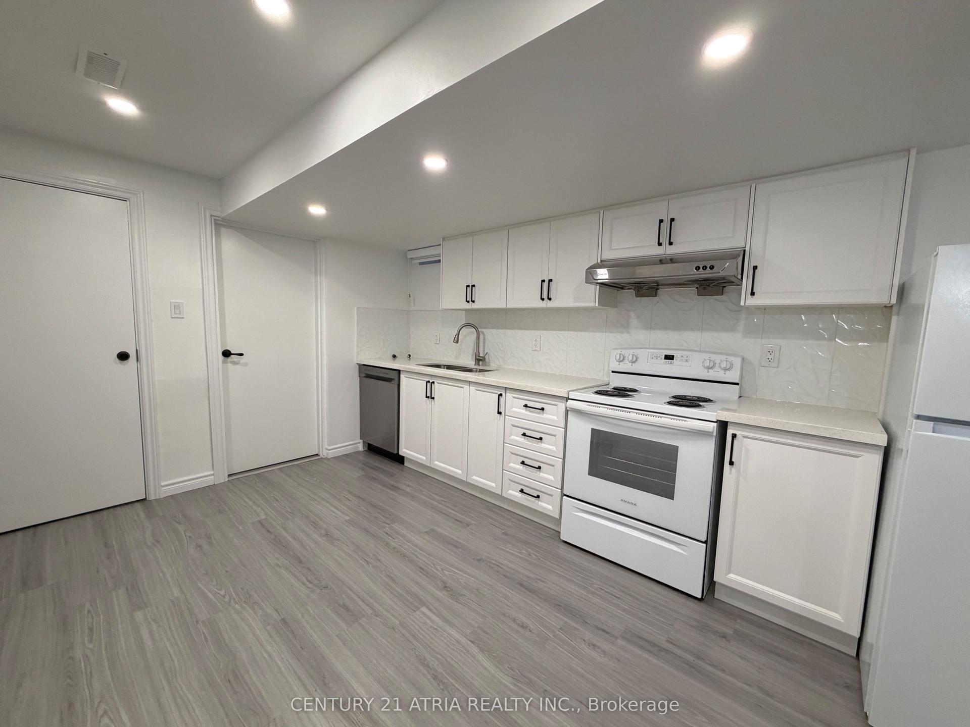 43 Creedon Crescent Bsmt #Bsmt — photo 1