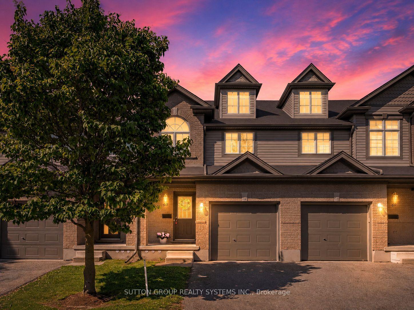 30 Vaughan Street 68 #68, Guelph — Condo Town for sale, photo 1