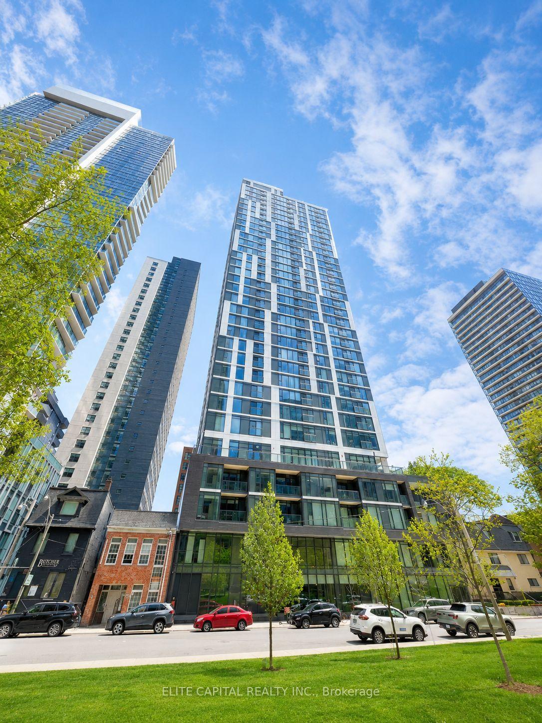 65 Mutual Street — photo 1