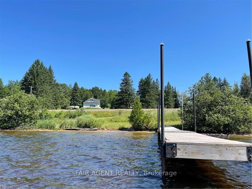 2442 HIGHWAY 520, Magnetawan — Detached for sale, photo 1