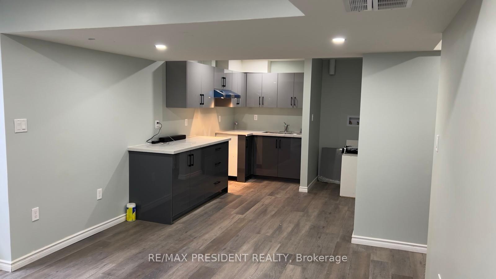592 FLORENCEDALE Crescent BASEMENT #BASEMENT — photo 1