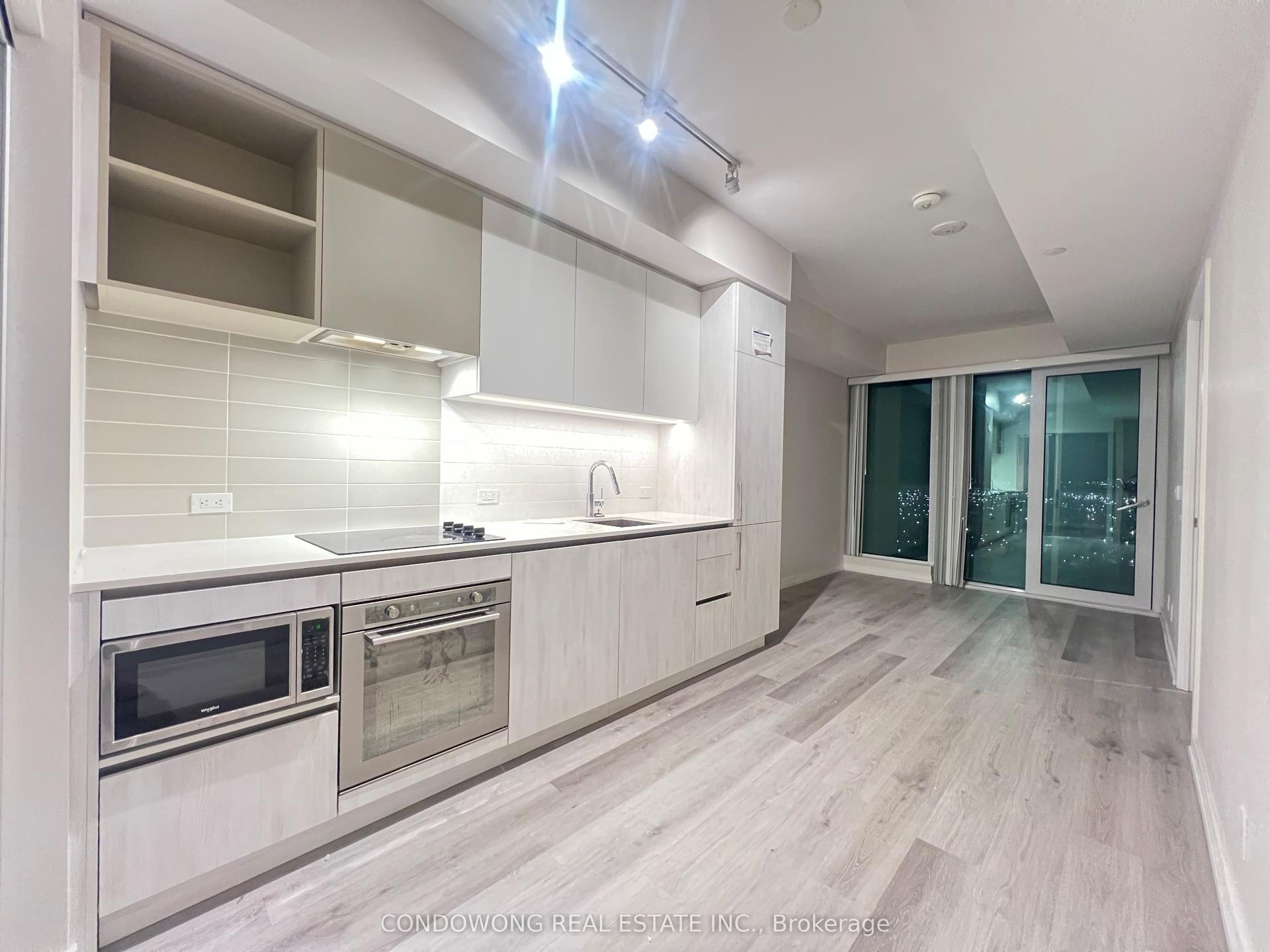 7890 Jane Street 2808 #2808 — photo 1