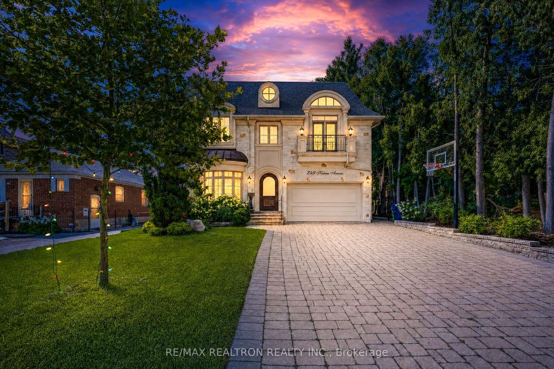 249 Holmes Avenue, Toronto — Detached for sale, photo 1