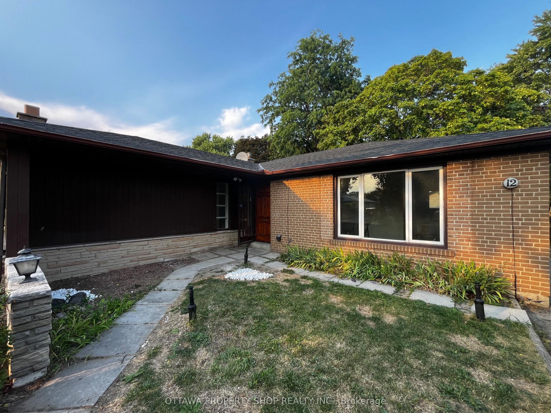 12 Council Crescent, Toronto — Detached for lease, photo 1