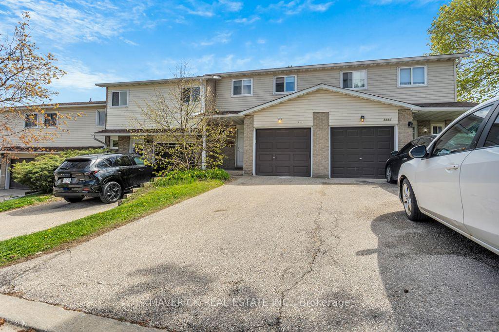 308 Bluevale Street N F #F — photo 1