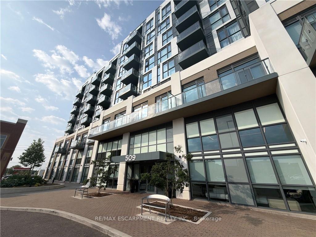 509 Dundas Street W 616 #616, Oakville — Condo for lease, photo 1