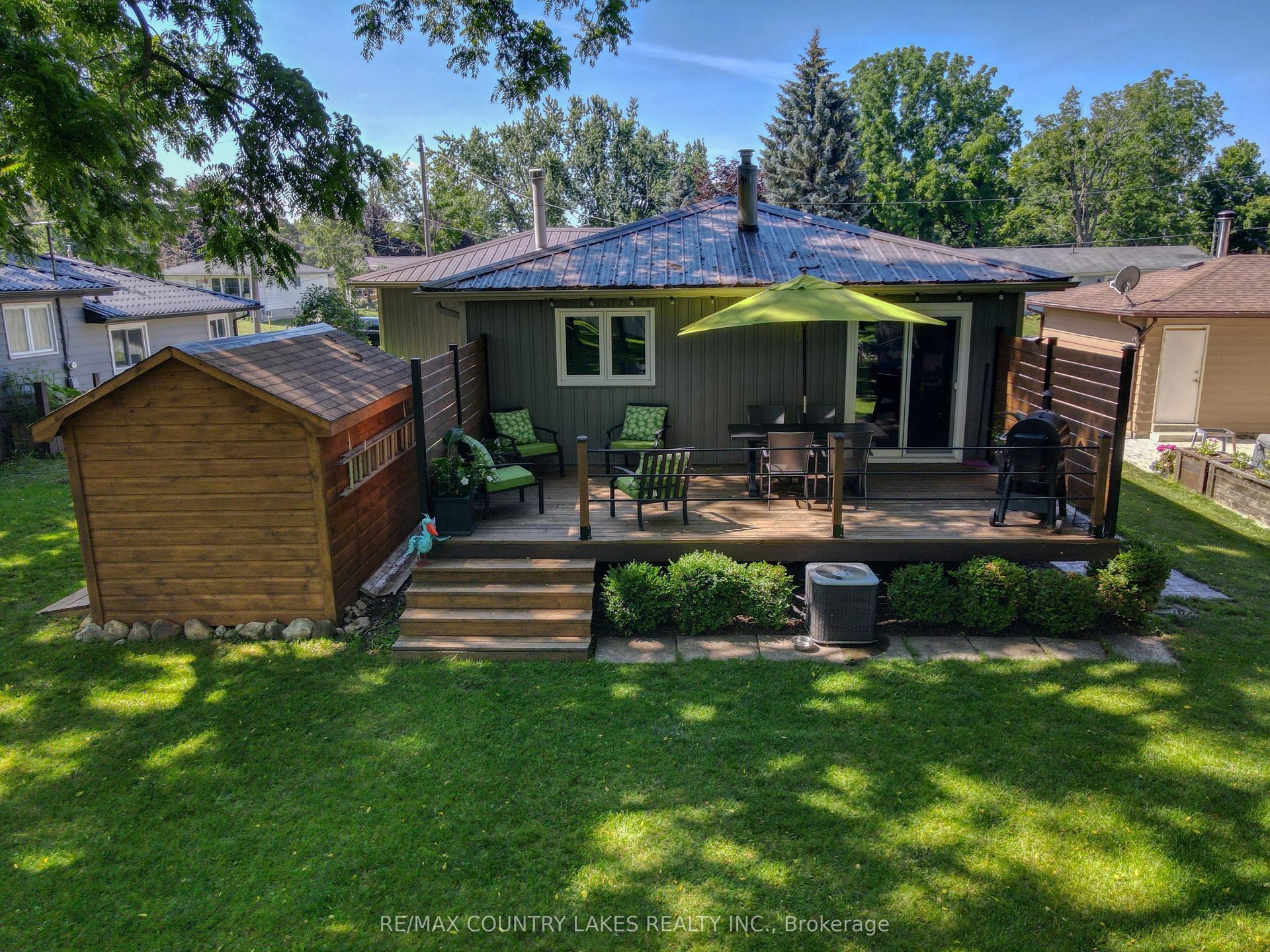 110 Seventh Street, Brock — Detached for sale, photo 1