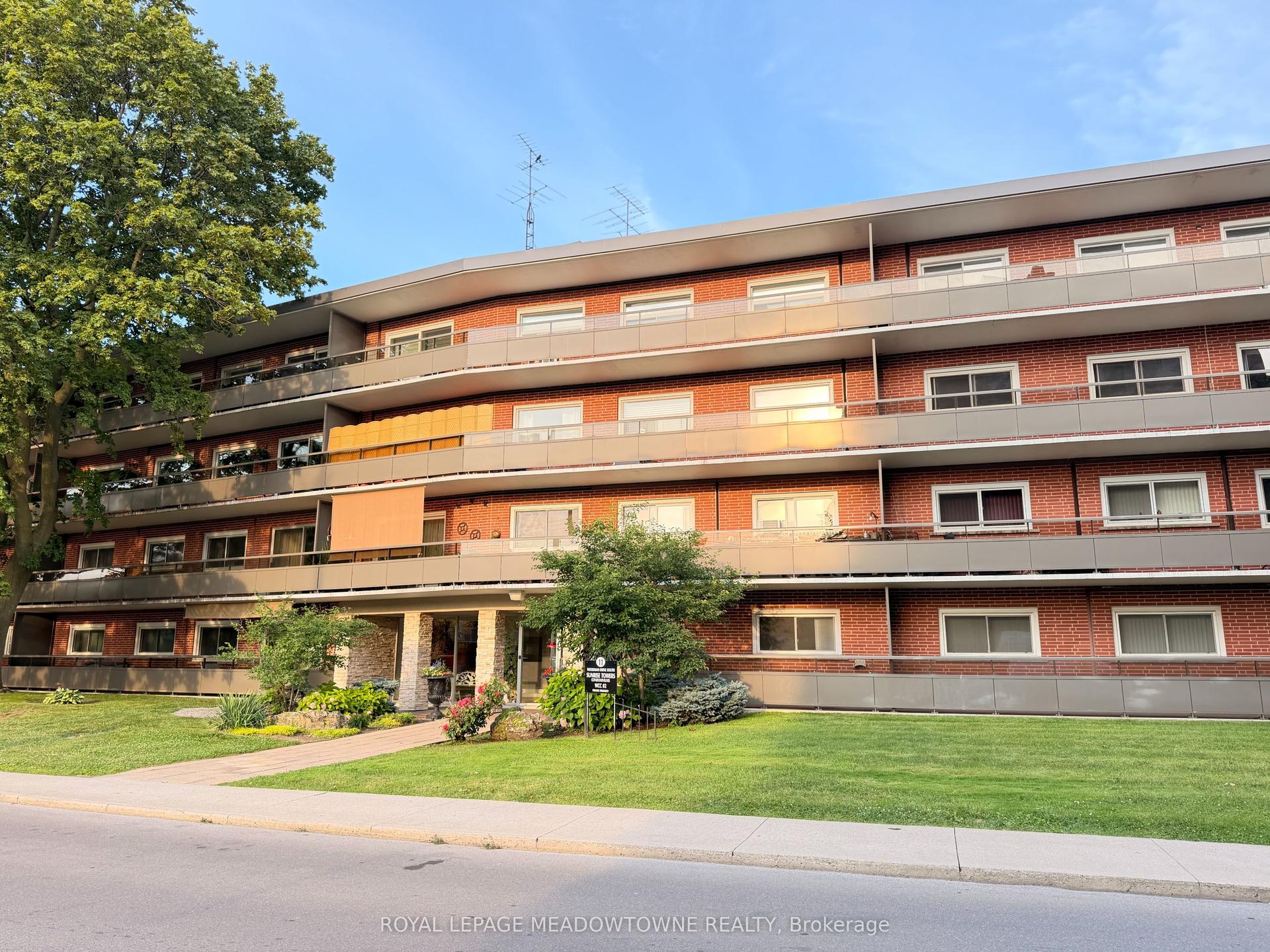 11 Woodman Drive 411 #411, Hamilton — Condo for lease, photo 1
