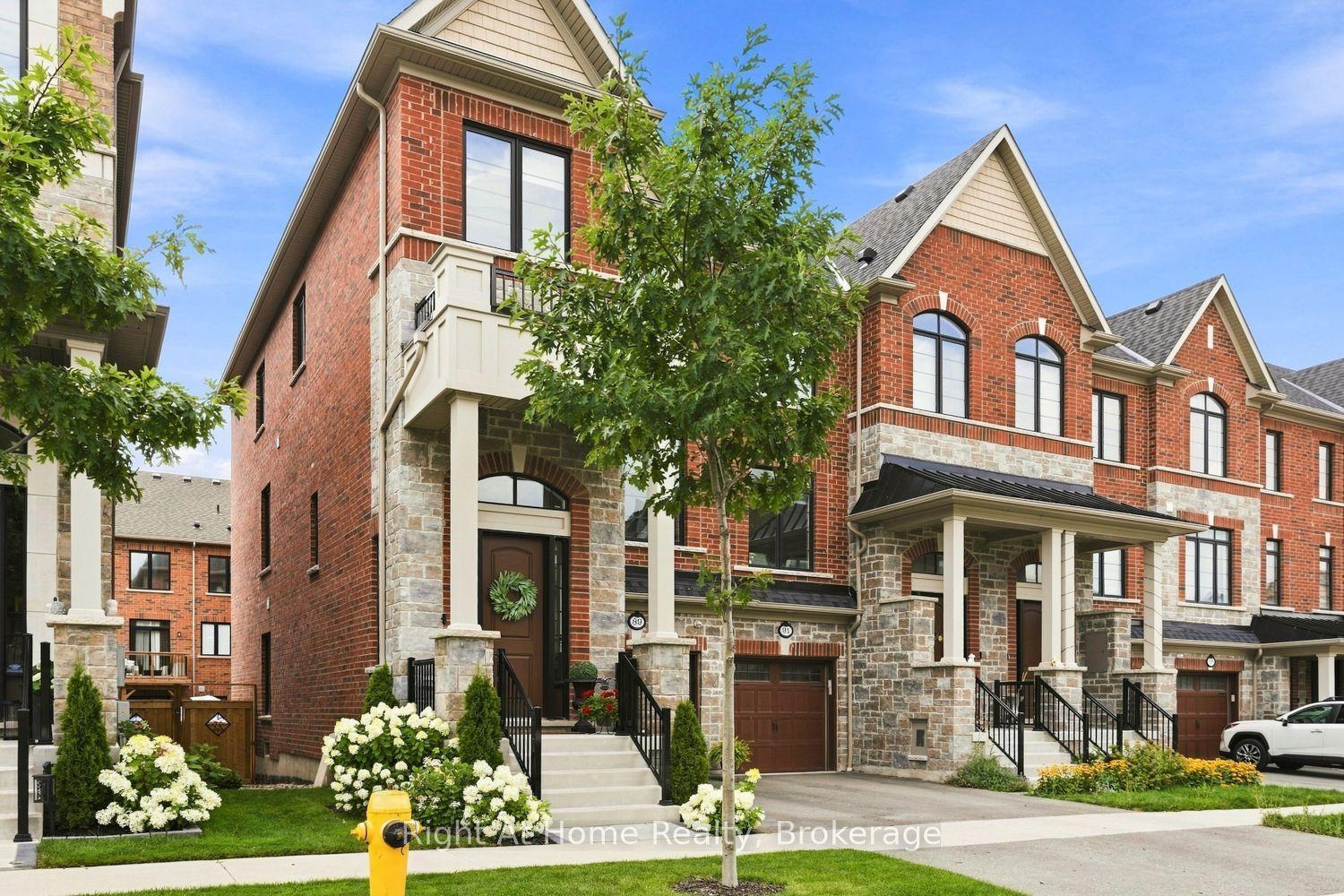 89 Elkington Crescent, Whitby — Townhouse for sale, photo 1