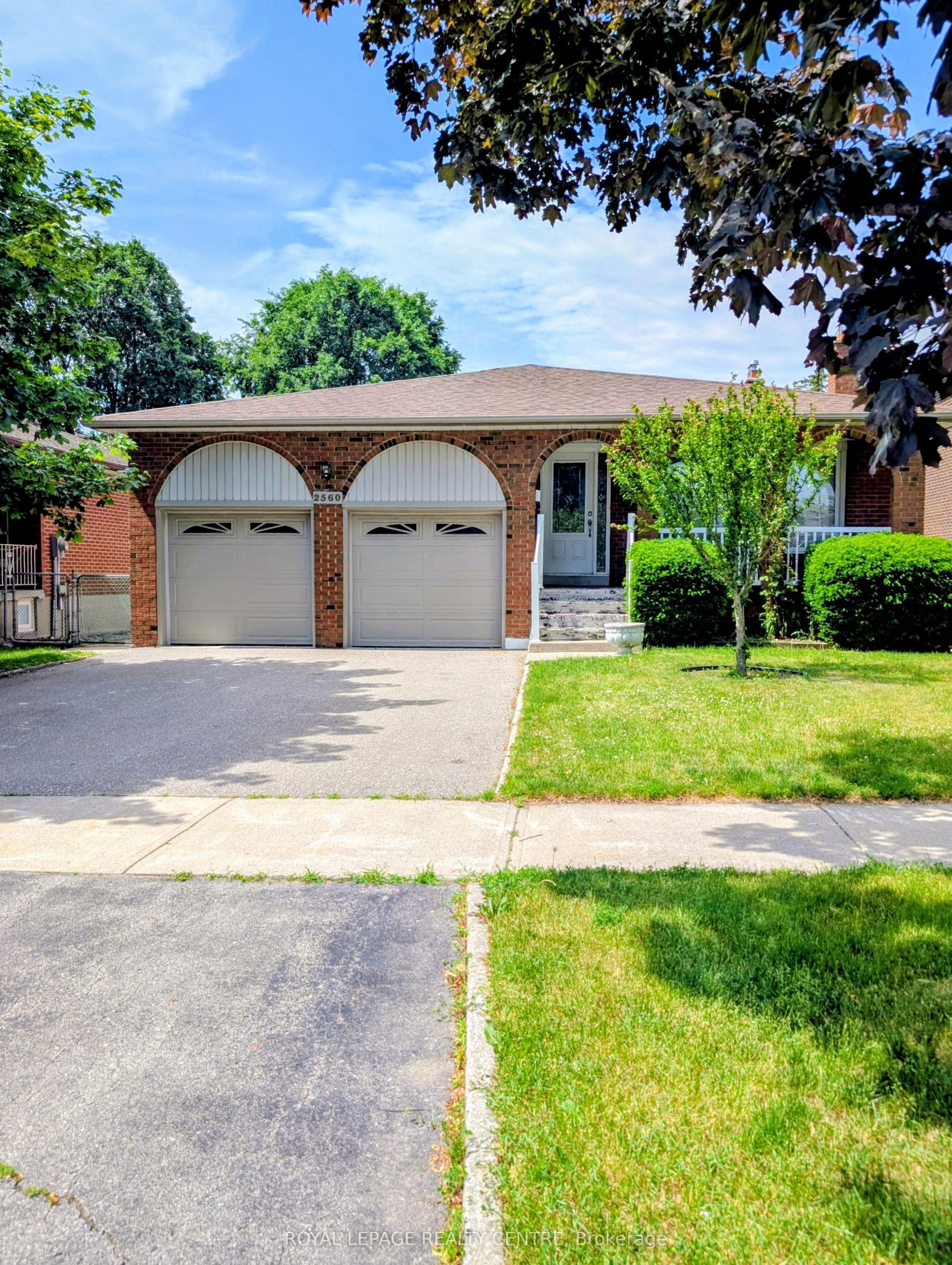 2560 Cynara Road, Mississauga — Detached for sale, photo 1